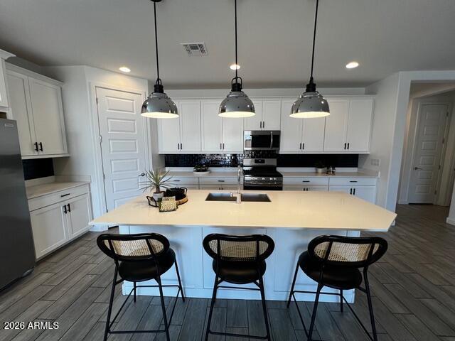 4058 E CATCLAW Street