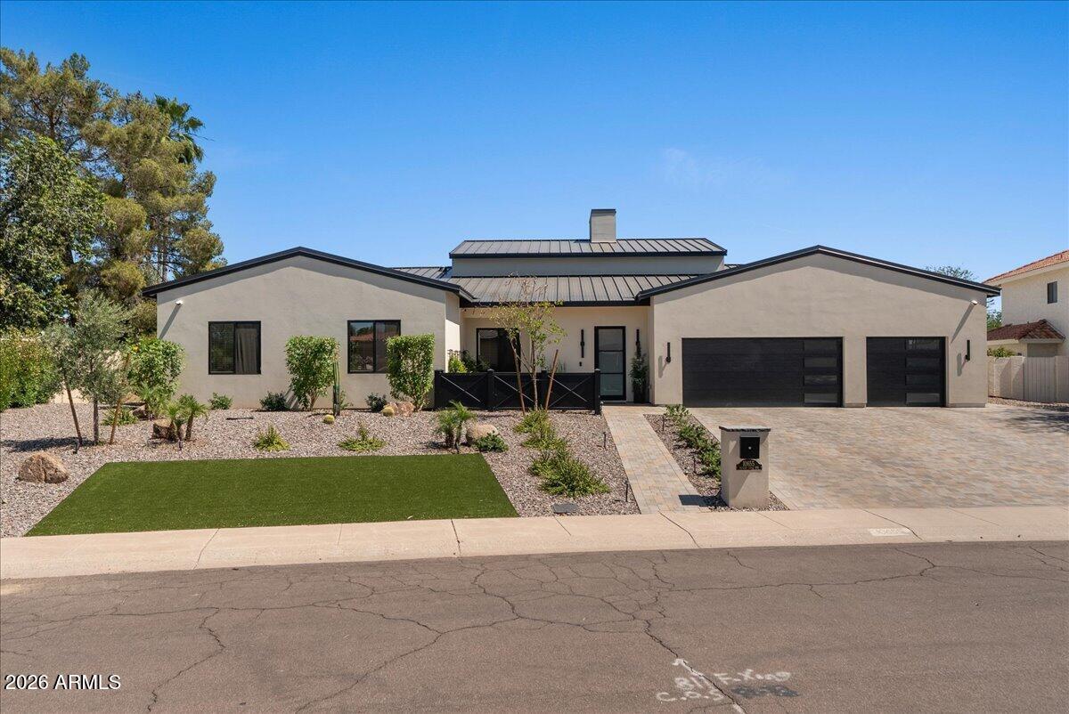 10655 E DESERT COVE Avenue