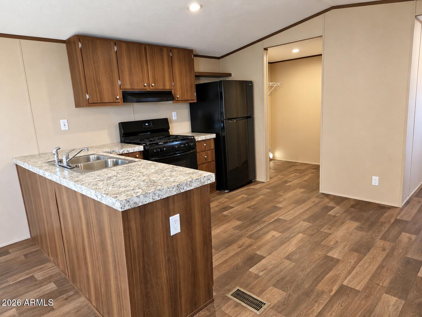 5000 N La Cholla Boulevard 08