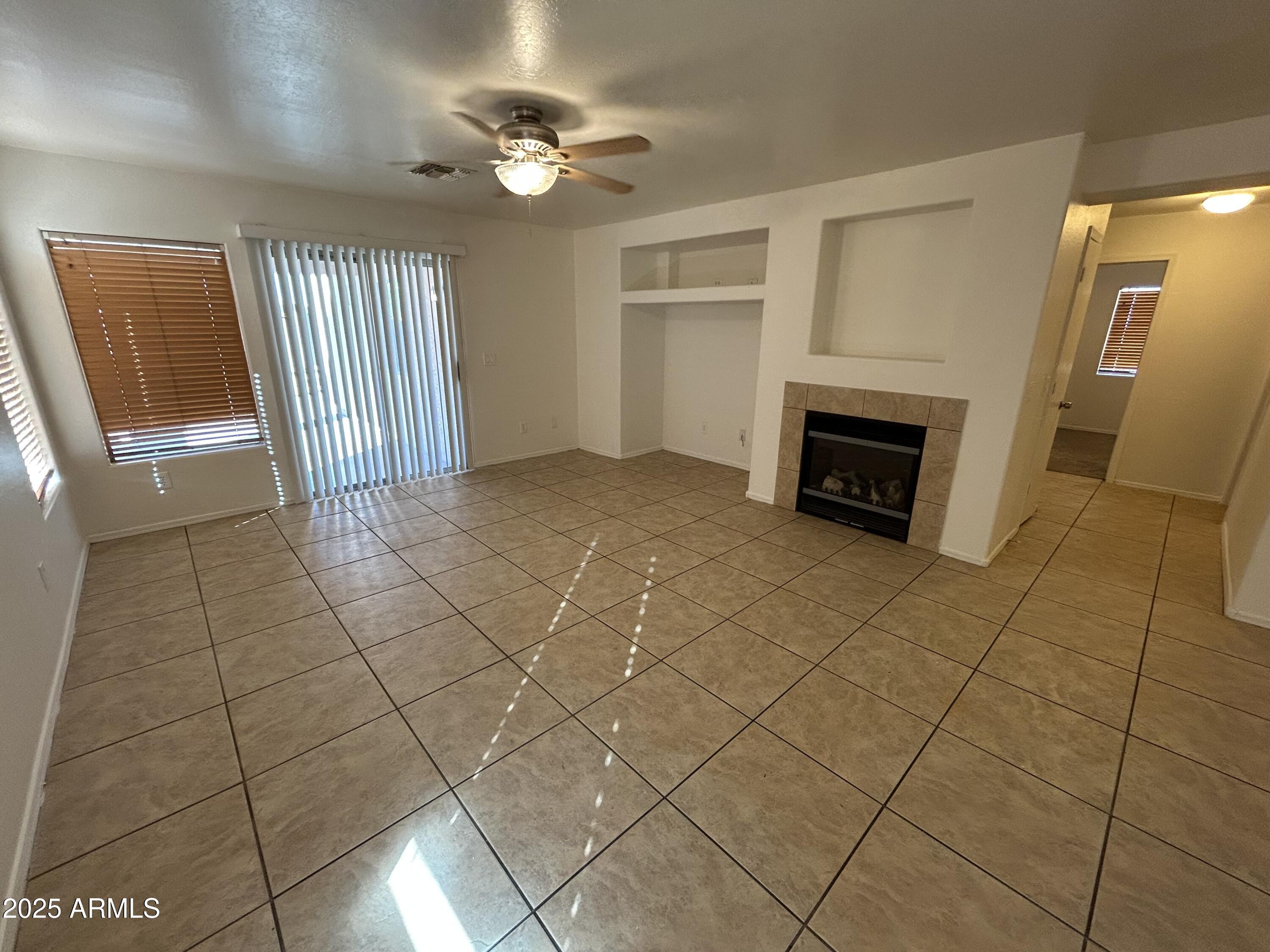 1602 W ALTA VISTA Road