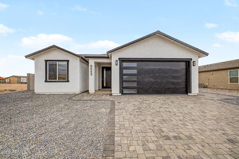 8569 W SWANSEA Drive Arizona City AZ 85123