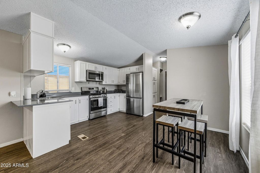 Photo of 1650 S Arizona Avenue #80, Chandler, AZ 85286 (MLS # 6917942)