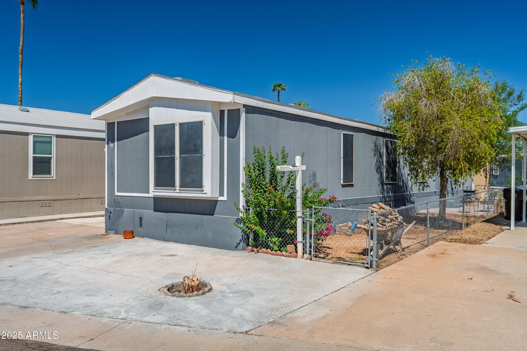 Photo of 1650 S Arizona Avenue #80, Chandler, AZ 85286 (MLS # 6917942)