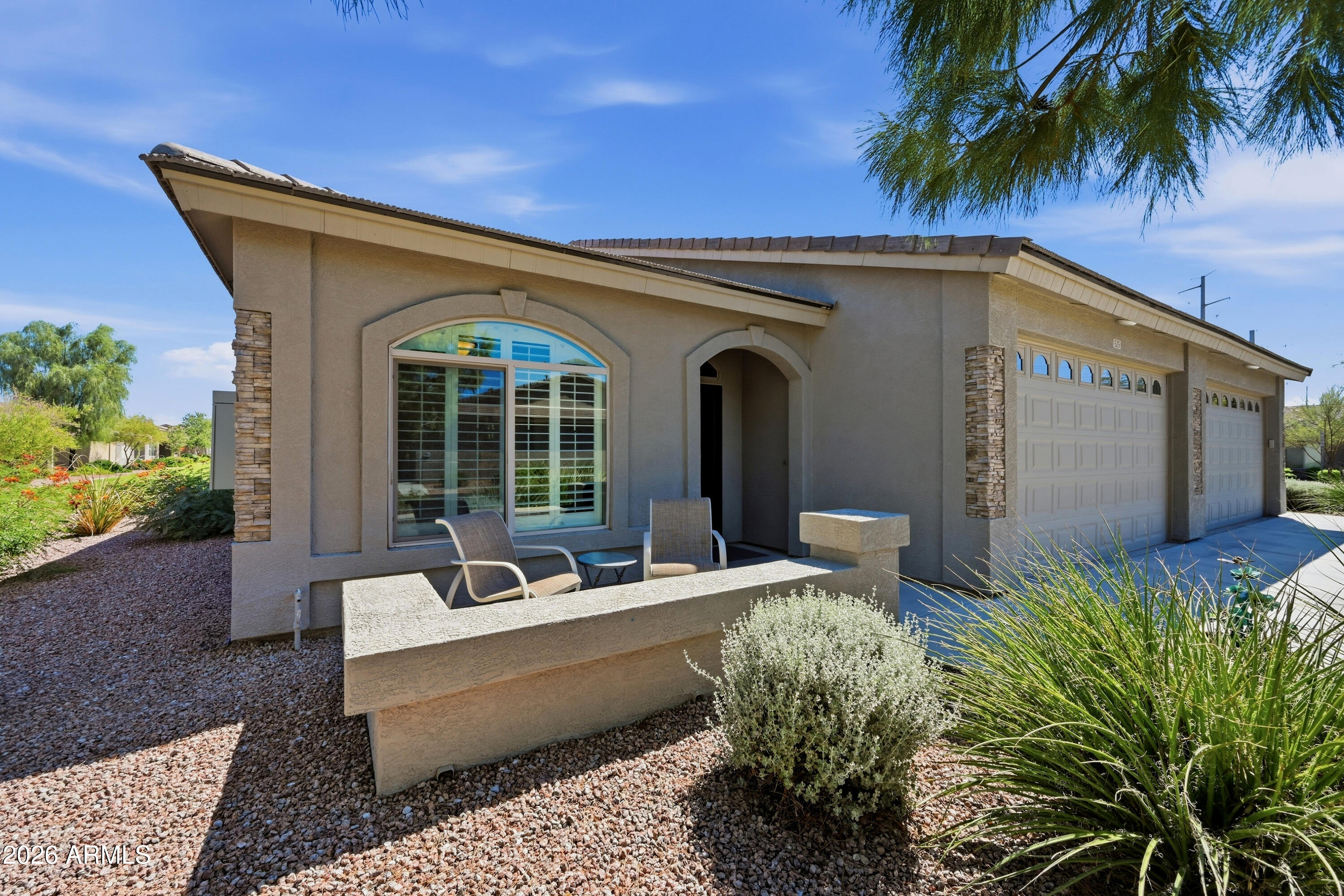 3117 S SIGNAL BUTTE Road 525