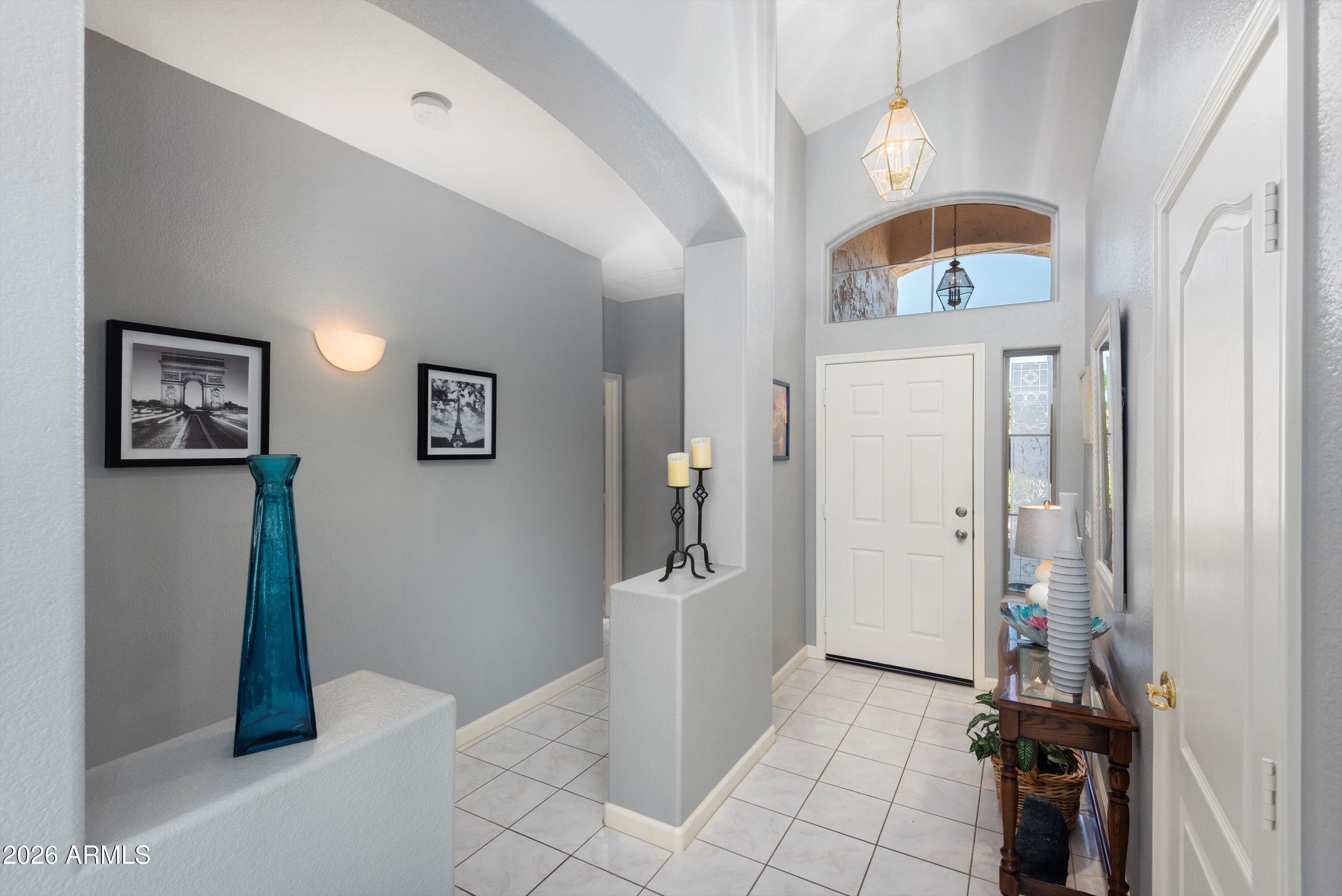 17611 W Ingleside Drive