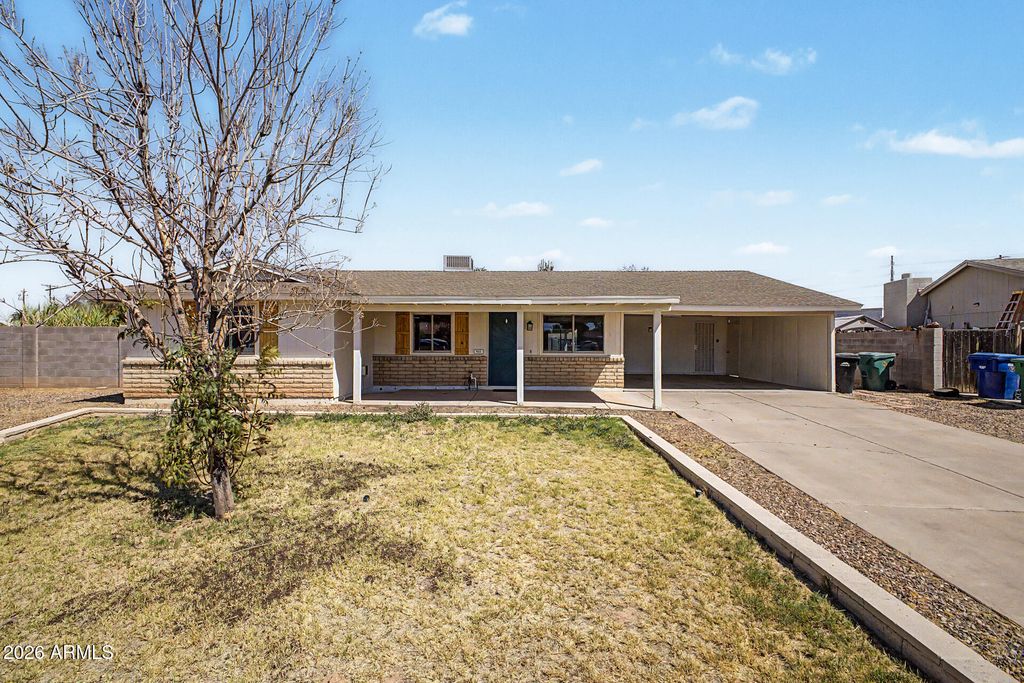 Photo of 451 N San Jose Circle, Mesa, AZ 85201 (MLS # 7027641)