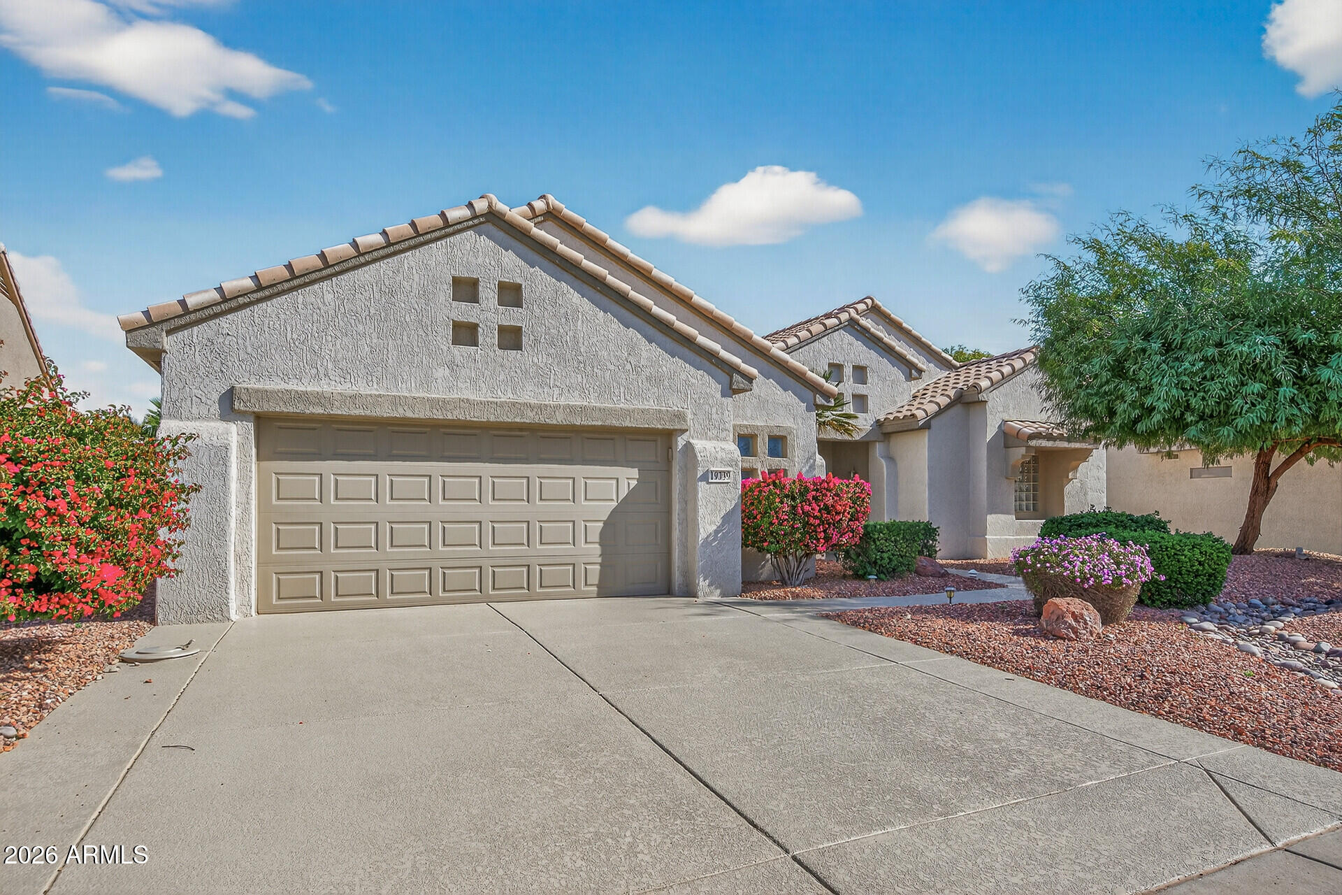 19739 N MOUNTAIN SAGE Lane