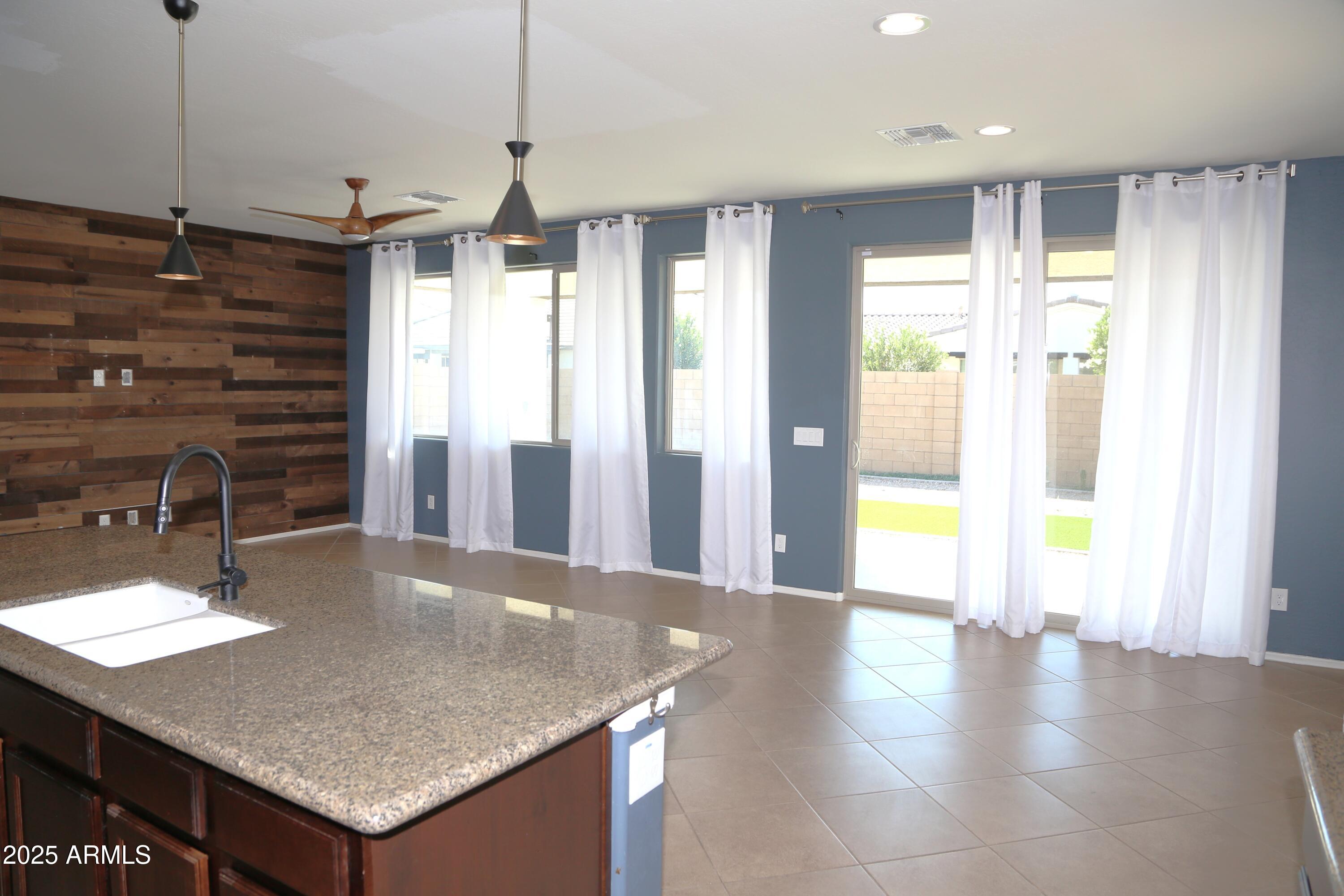 22779 E VIA DE OLIVOS --