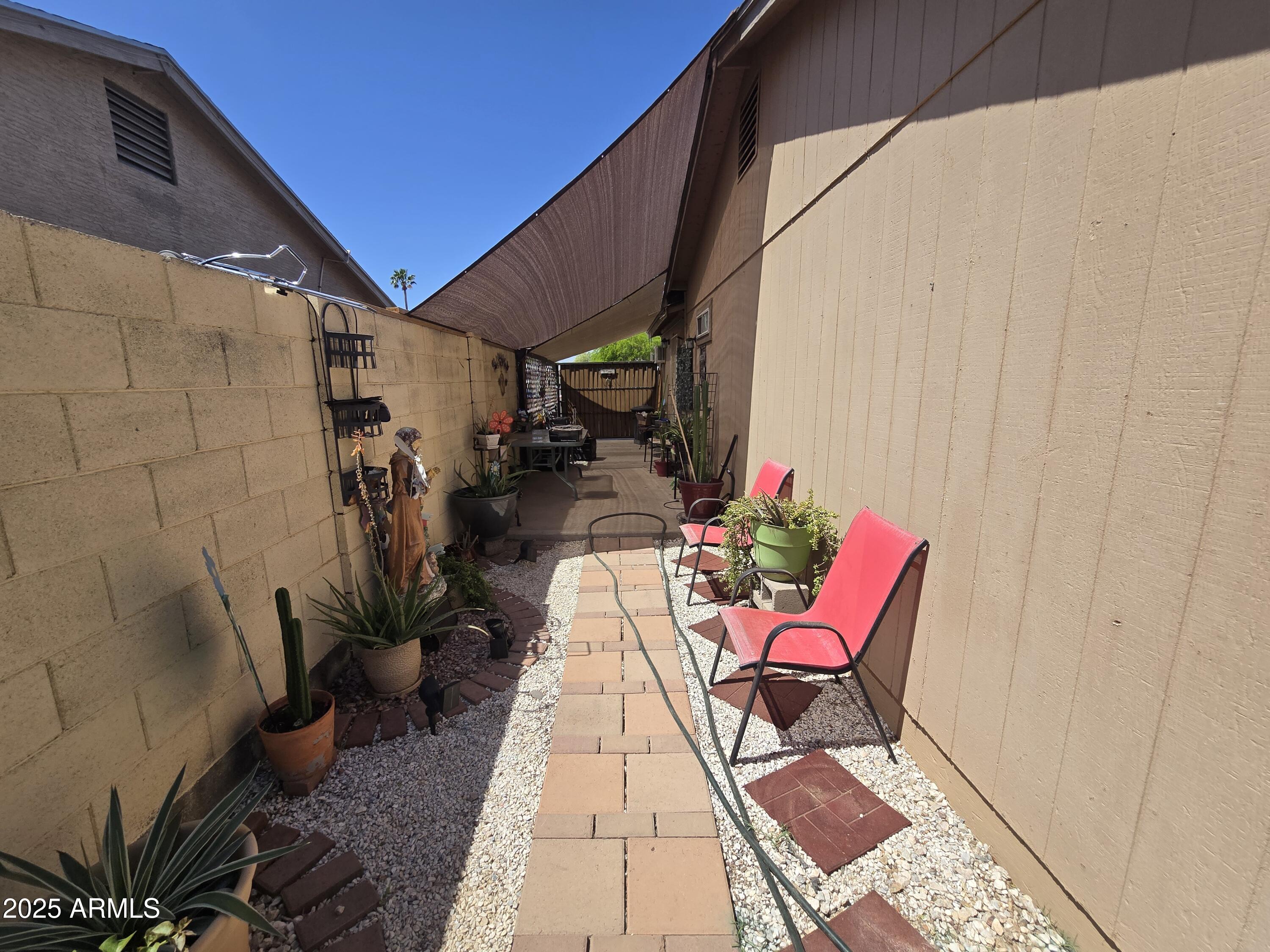 3621 N 65TH Avenue