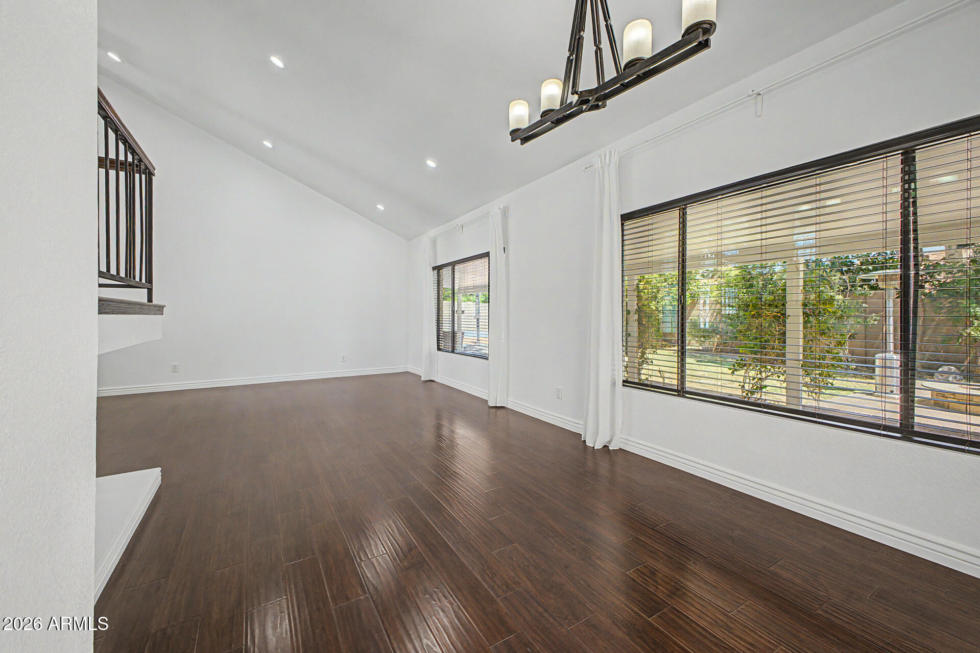 6020 E MARCONI Avenue