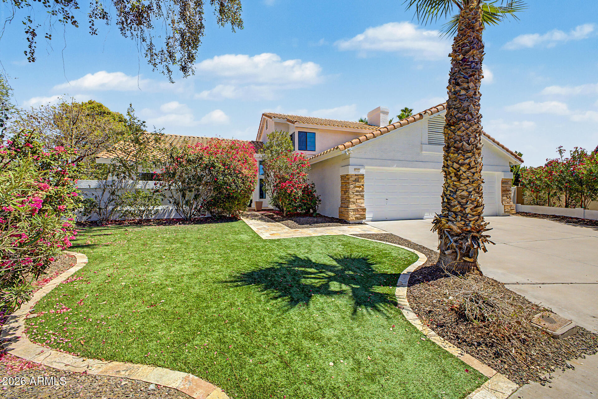 6020 E MARCONI Avenue