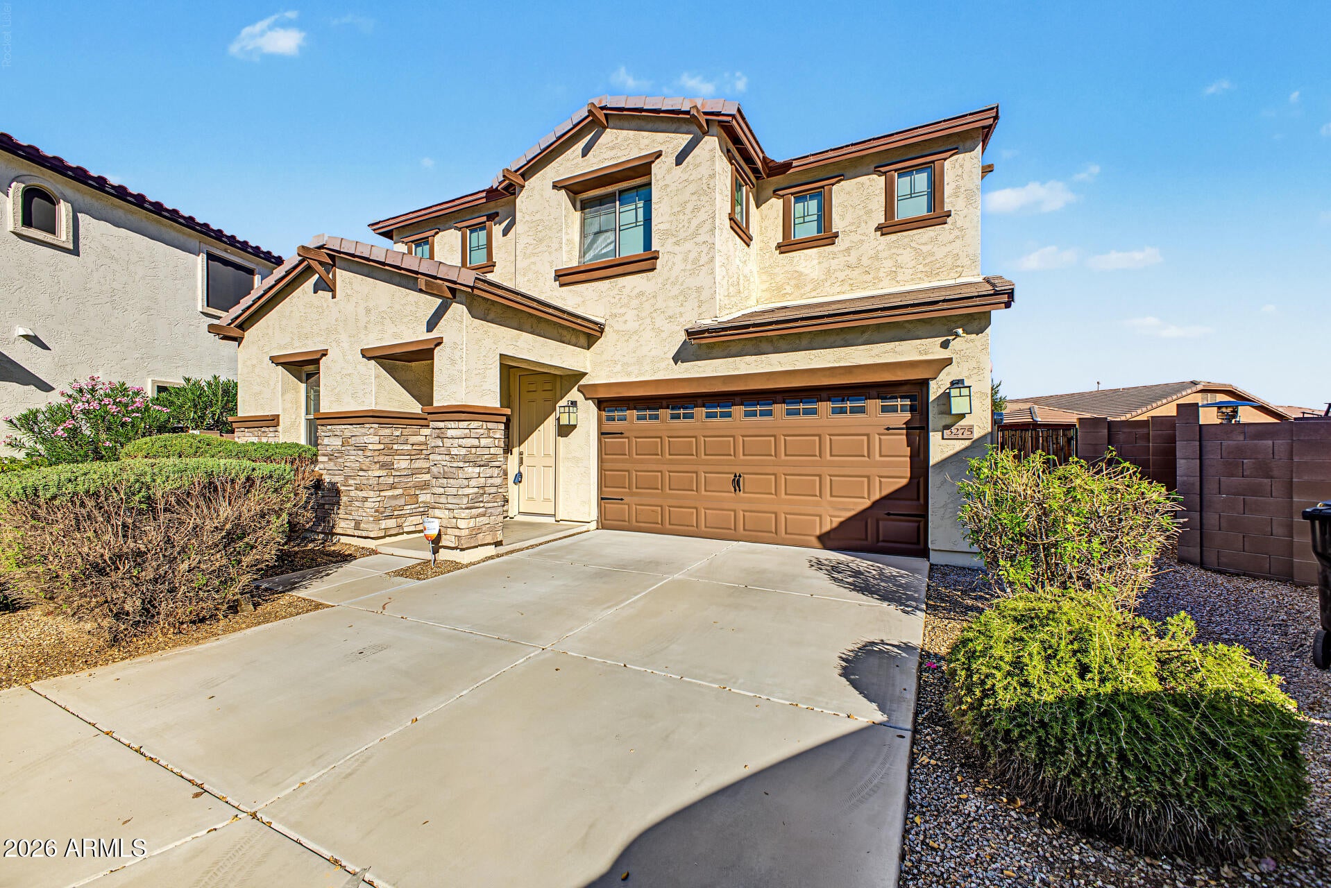 3275 E SPORTS Drive