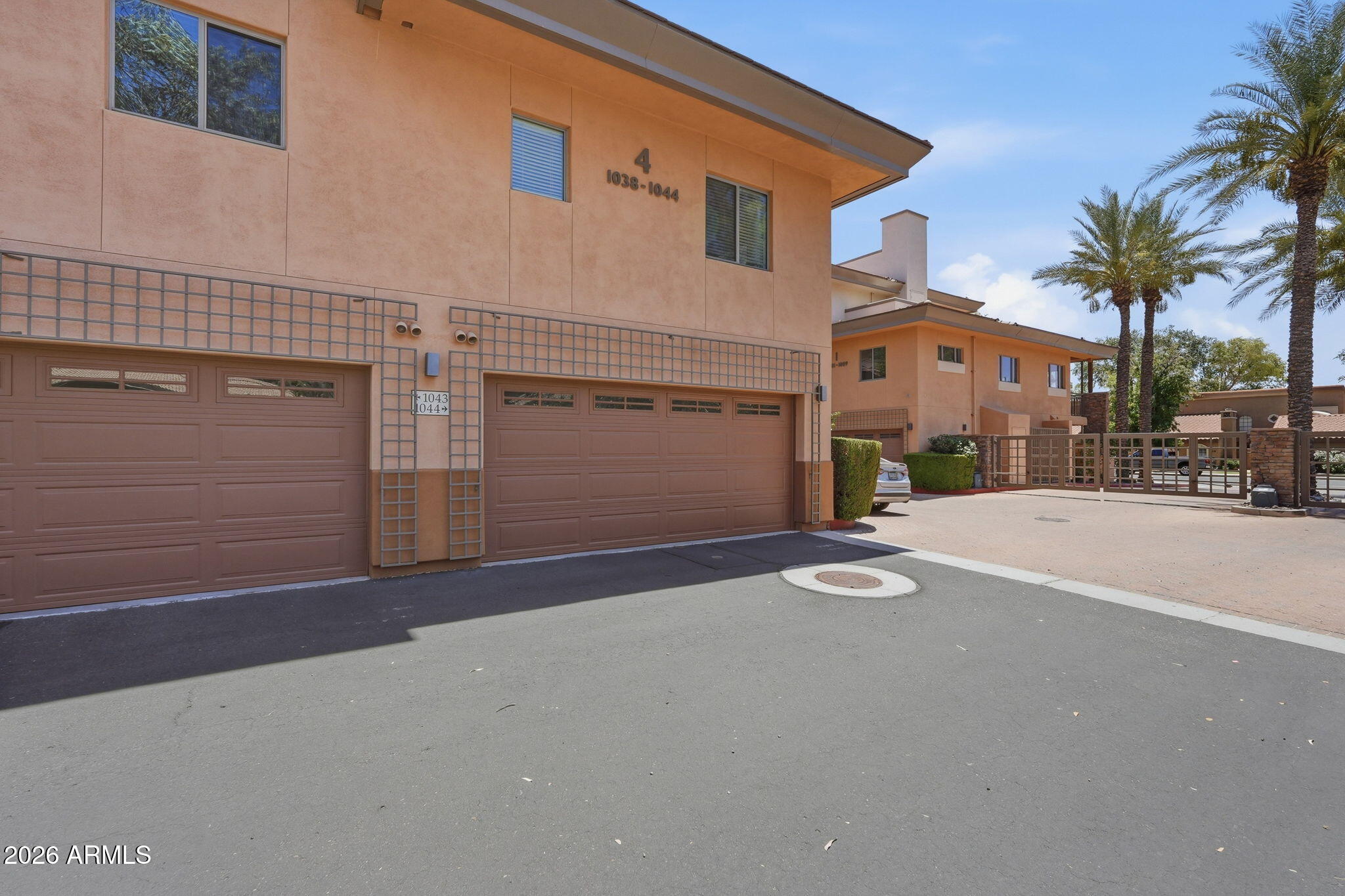 SANDALO TOWNHOMES CONDOMINIUM - Residential