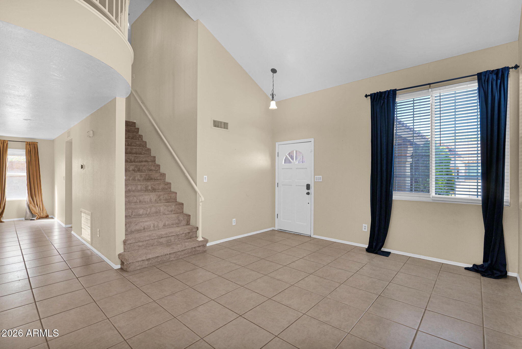 6861 S ROOSEVELT Street