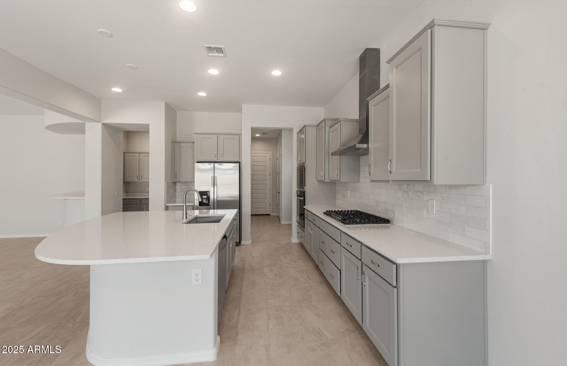 7736 W Mockingbird Way