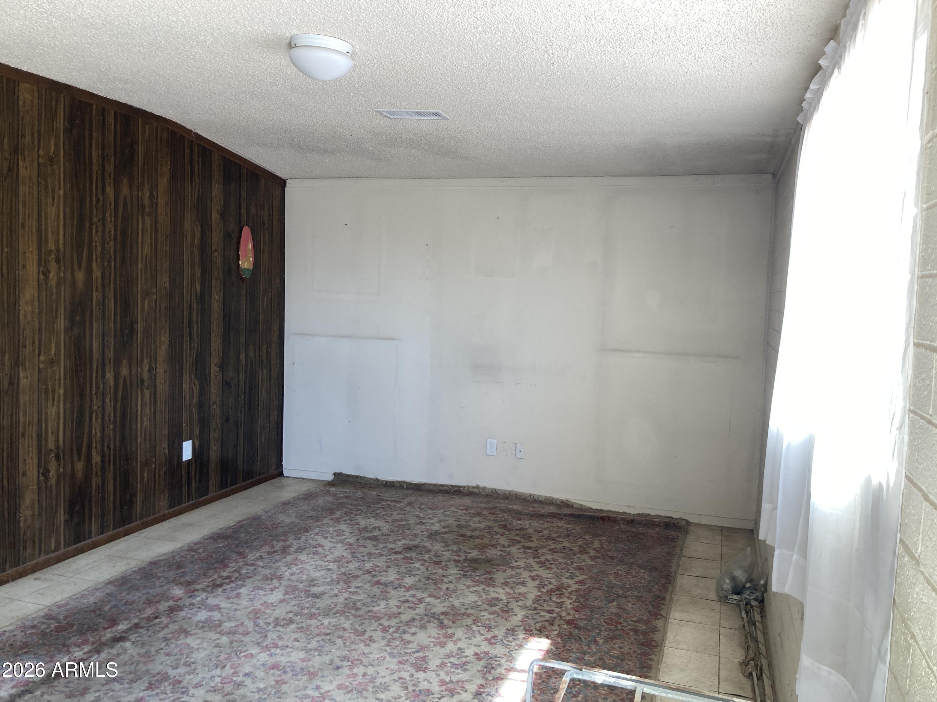 6414 W MITCHELL Drive