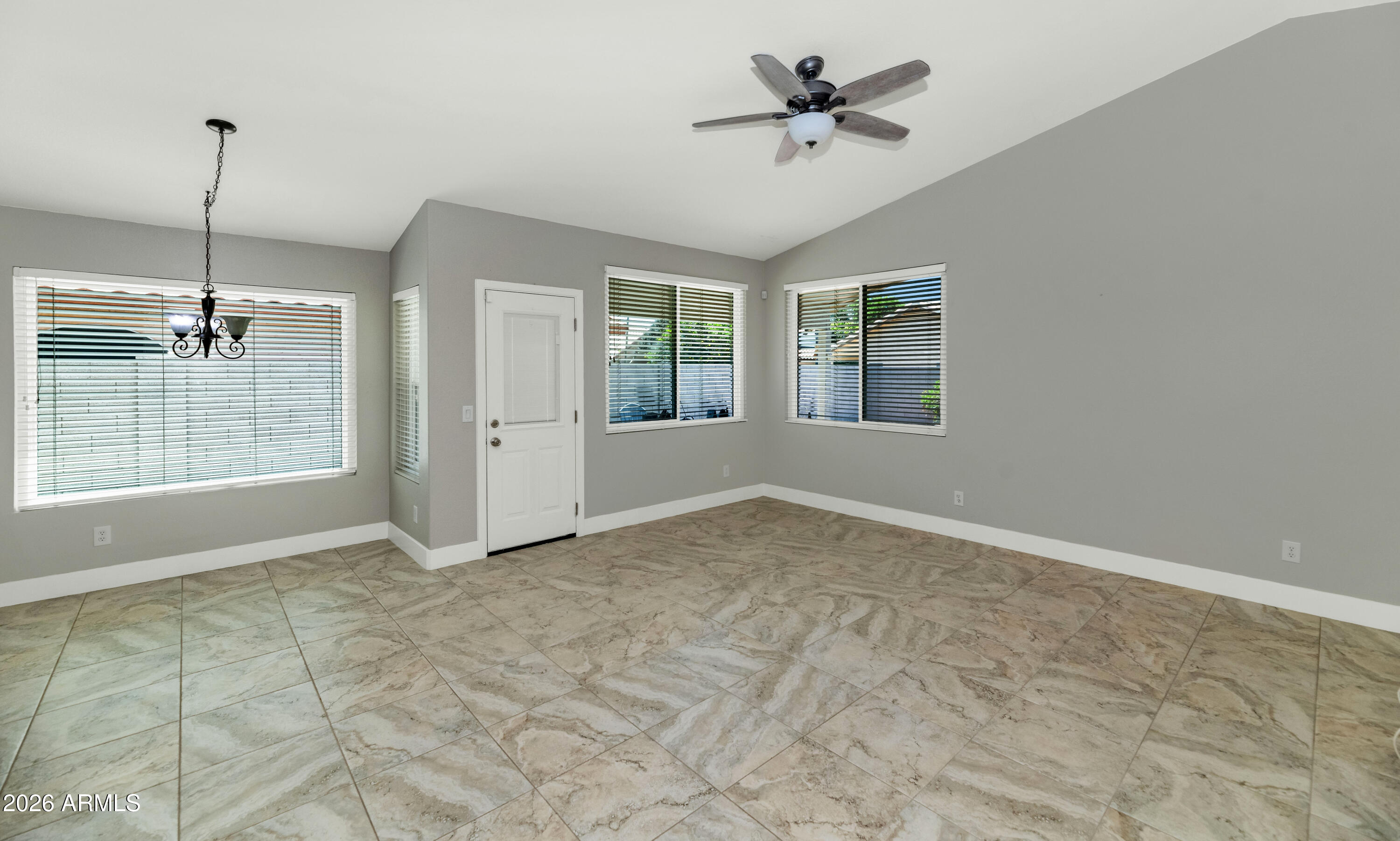 PARKRIDGE - Residential