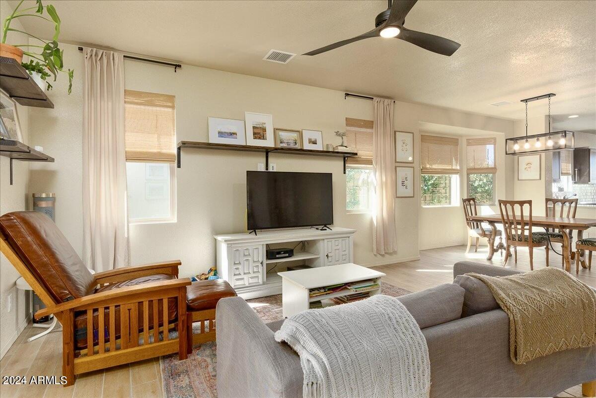 SUMMIT HEIGHTS - Residential
