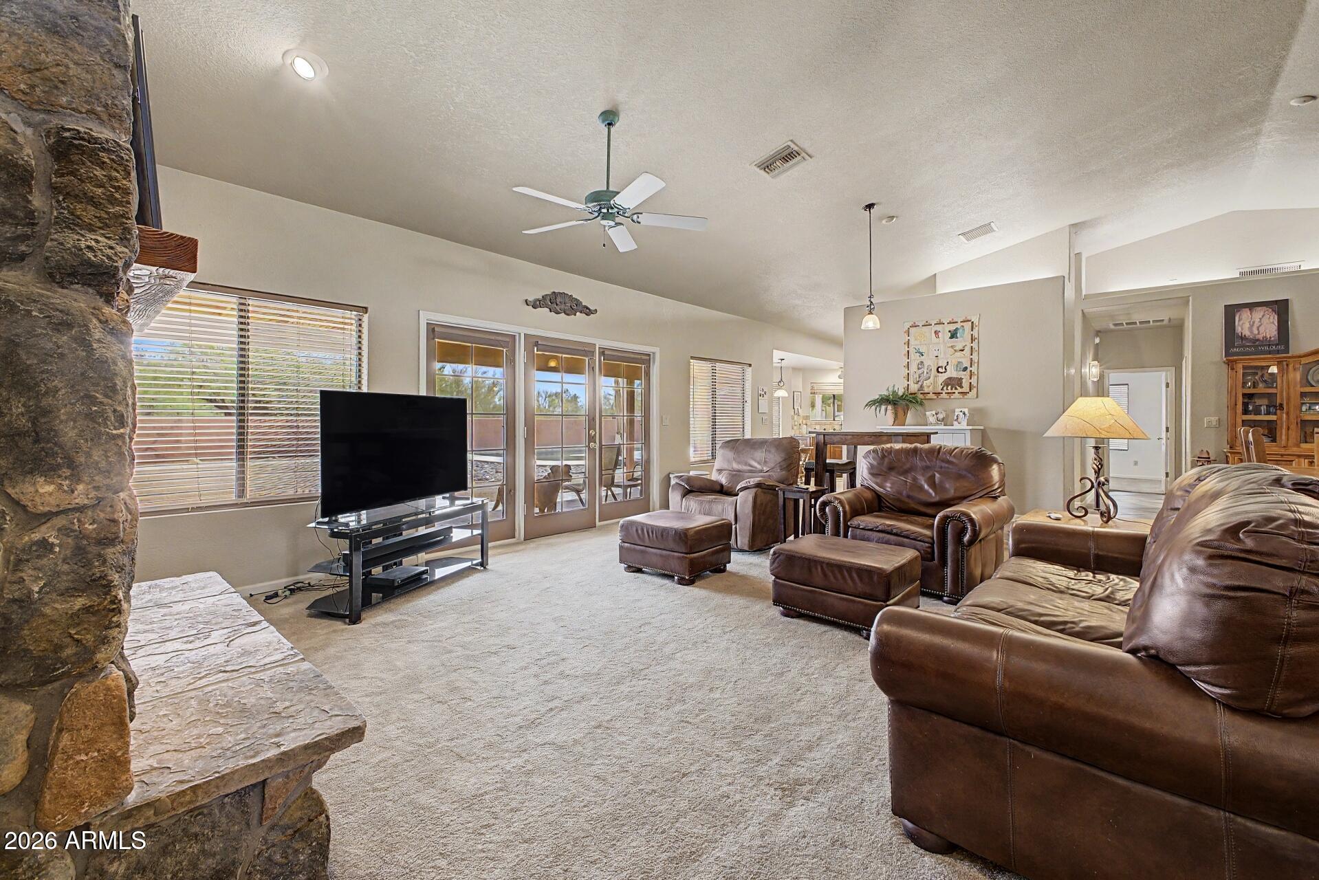 39949 N CENTRAL Avenue