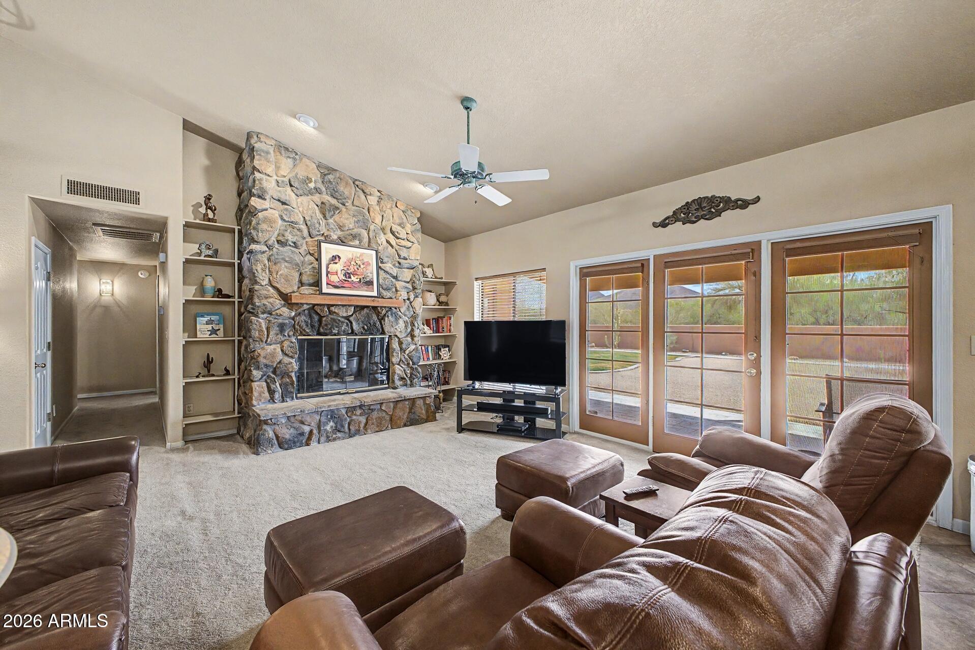 39949 N CENTRAL Avenue