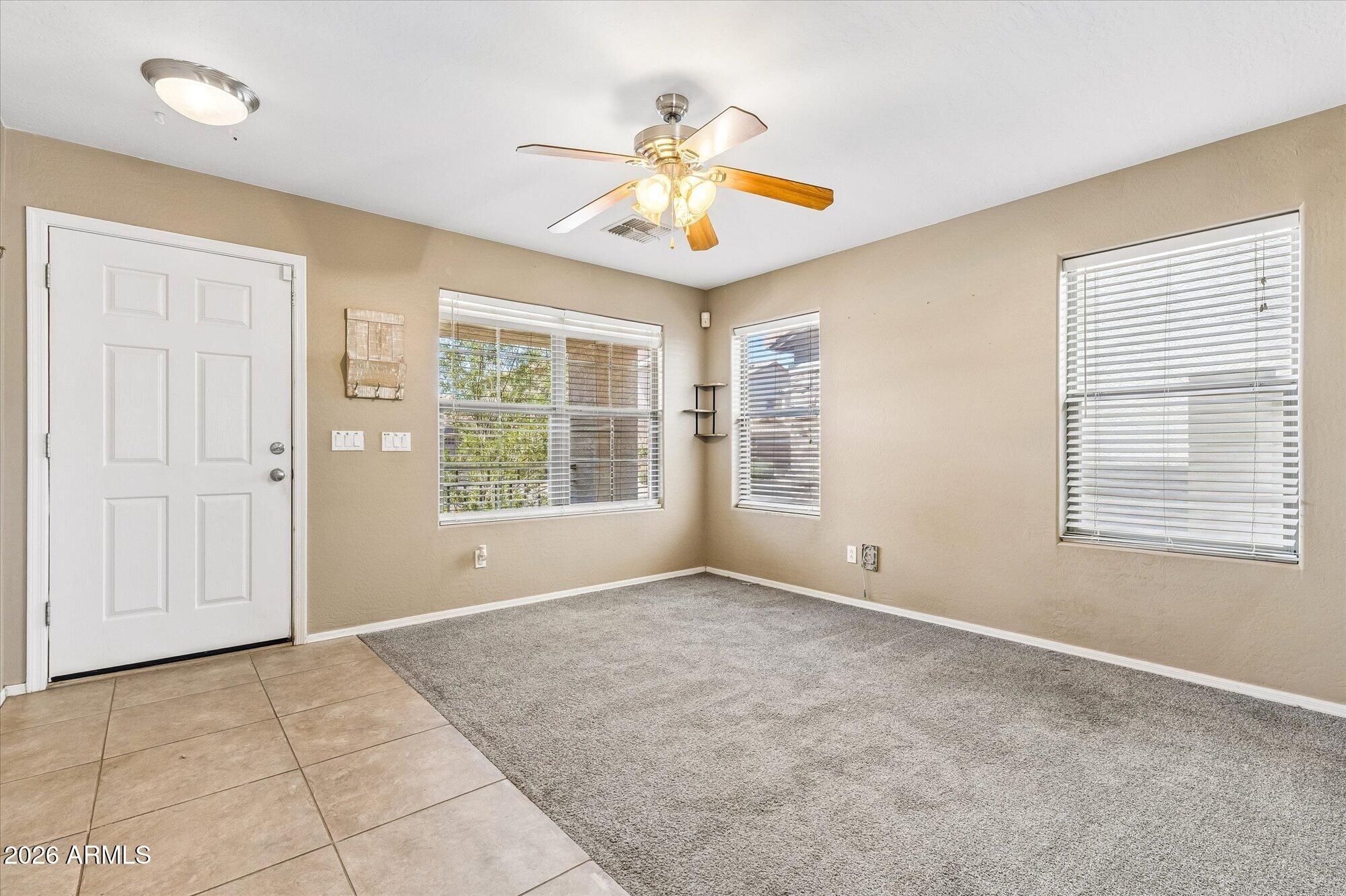 157 W DESERT VISTA Trail