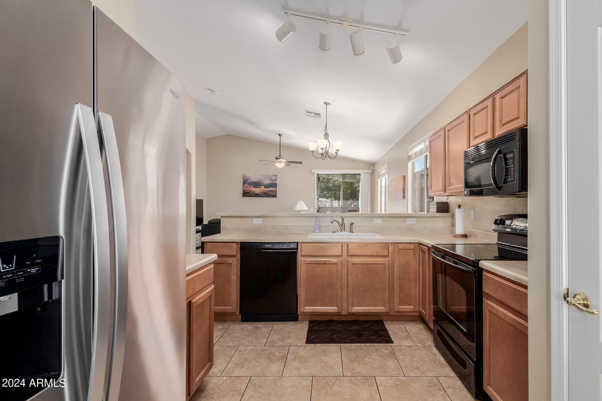 17271 W SMOKEY Drive