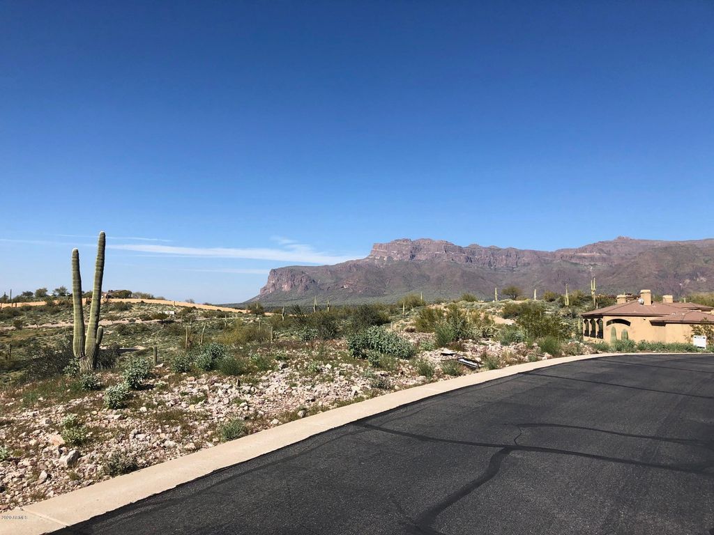 Photo of 3863 S Avenida De Angeles #103, Gold Canyon, AZ 85118 (MLS # 6435773)