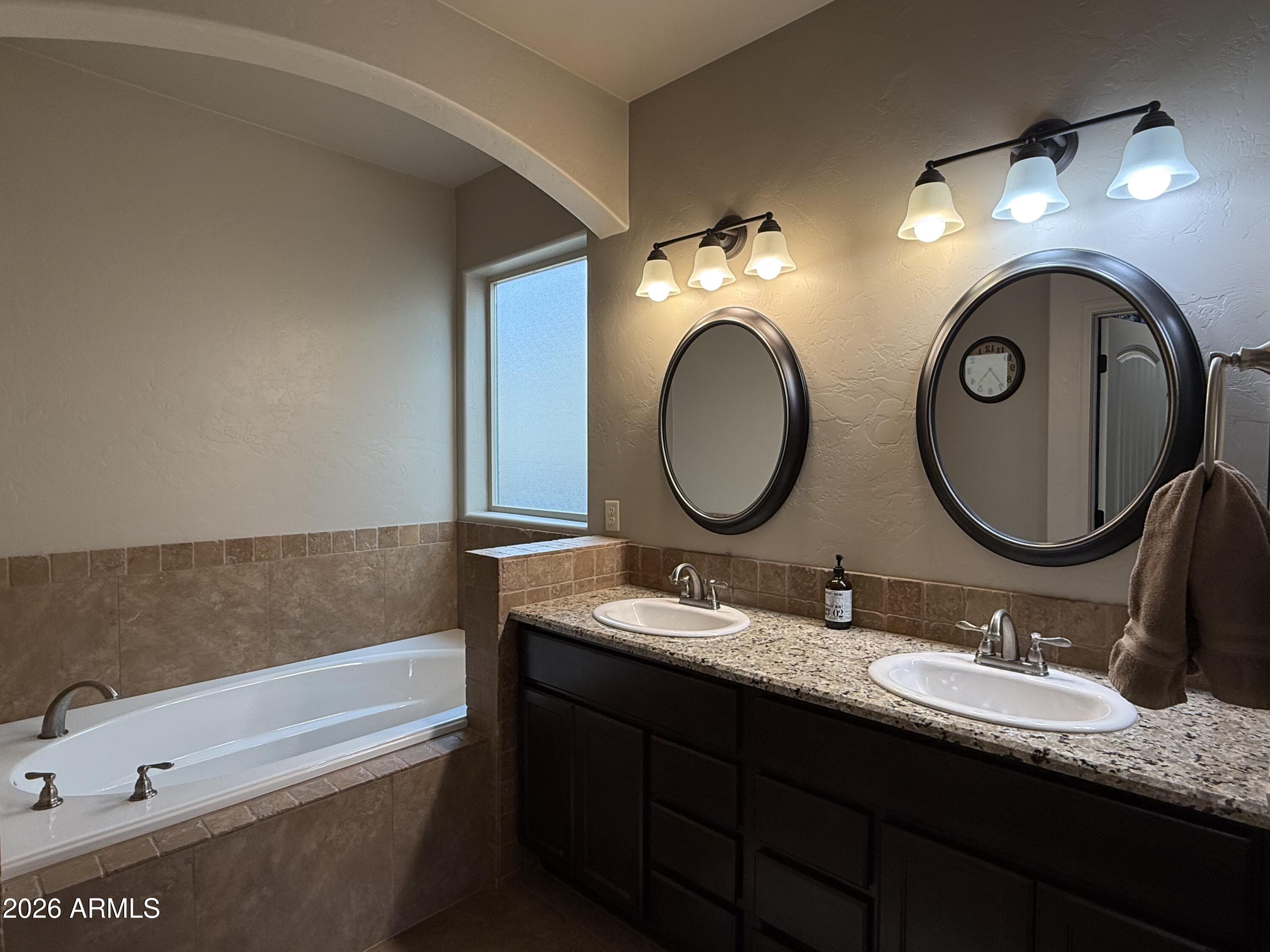 MESA VERDE ESTATES - Residential