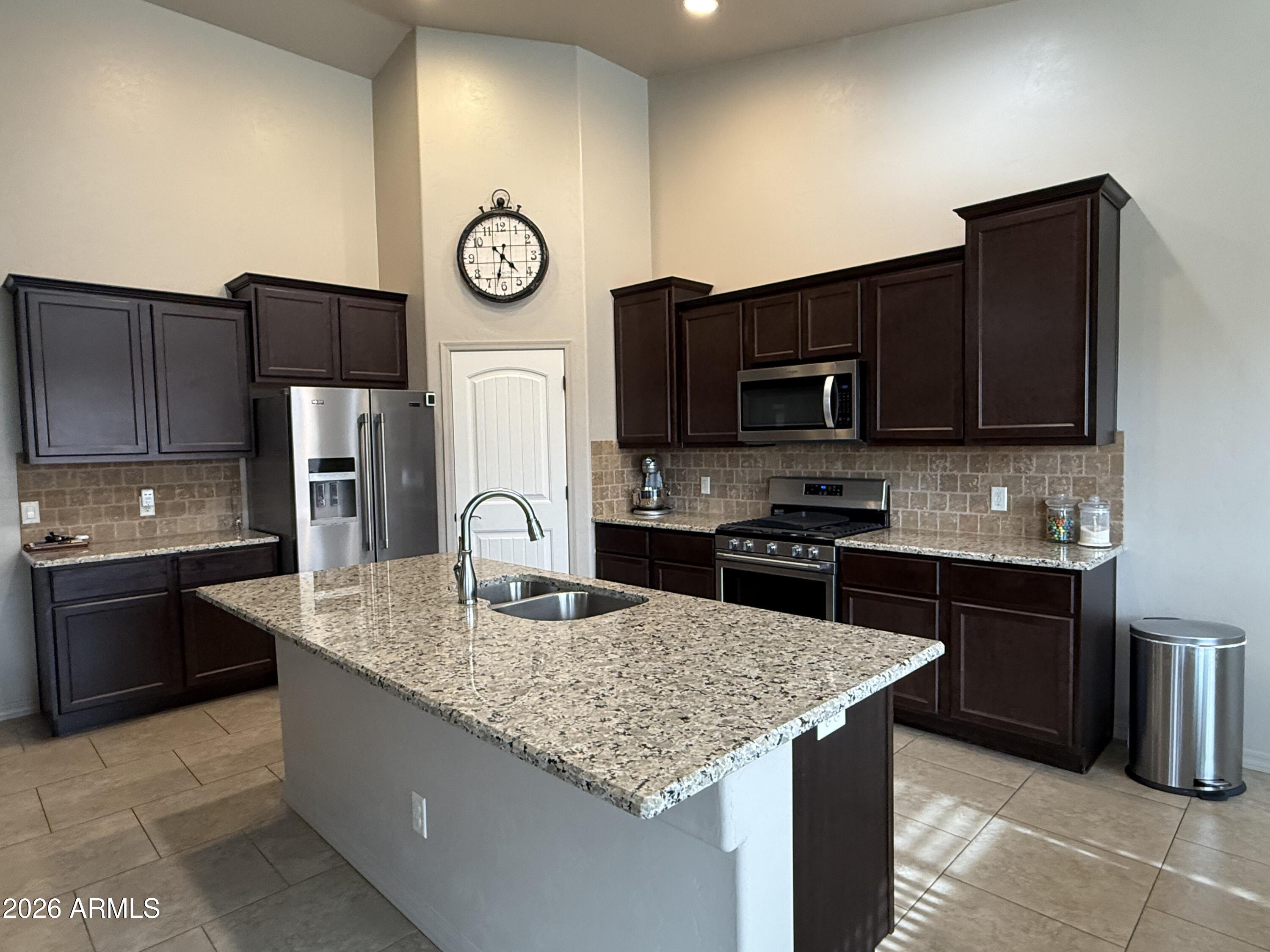 MESA VERDE ESTATES - Residential