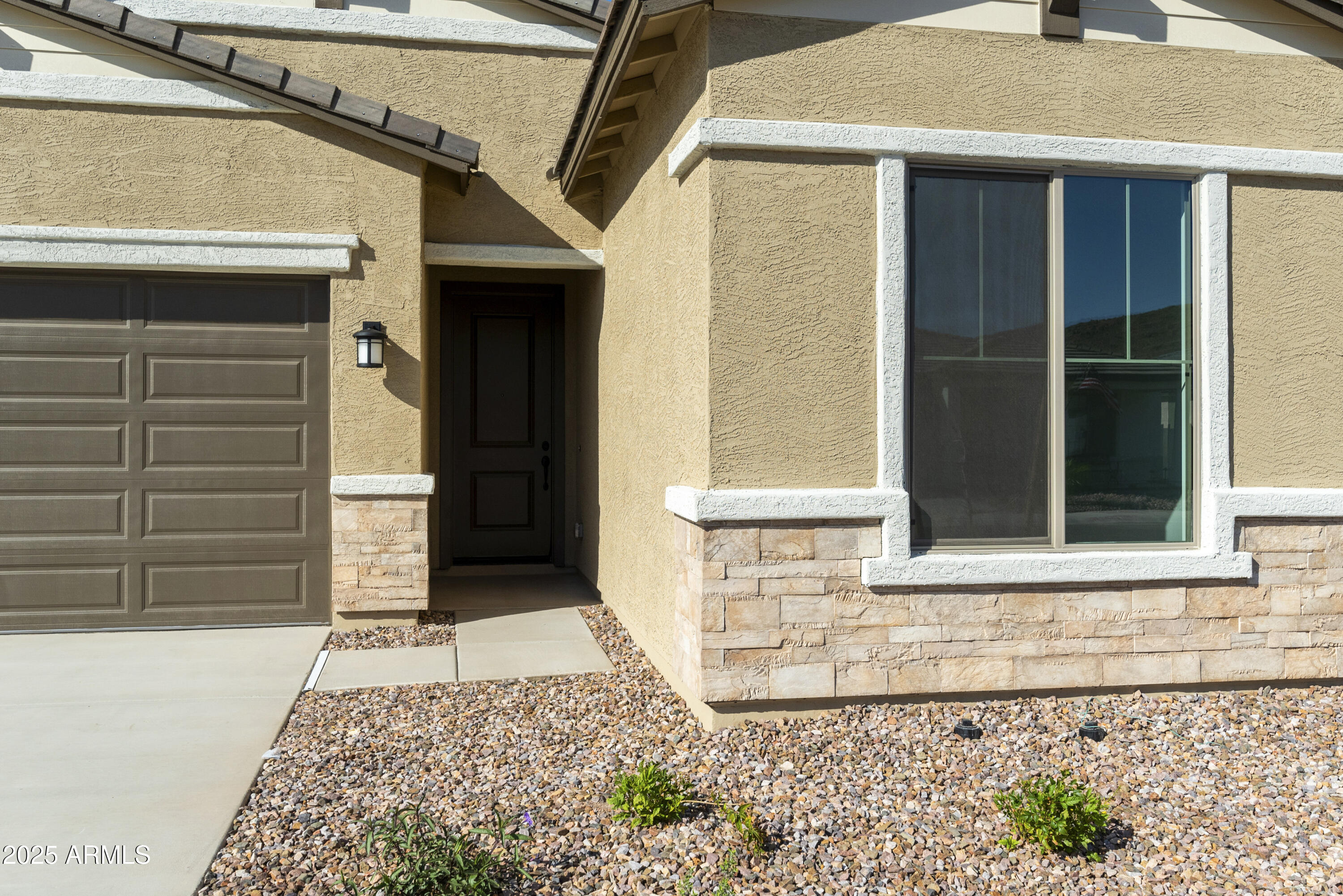 4946 W WEEPING WILLOW Way