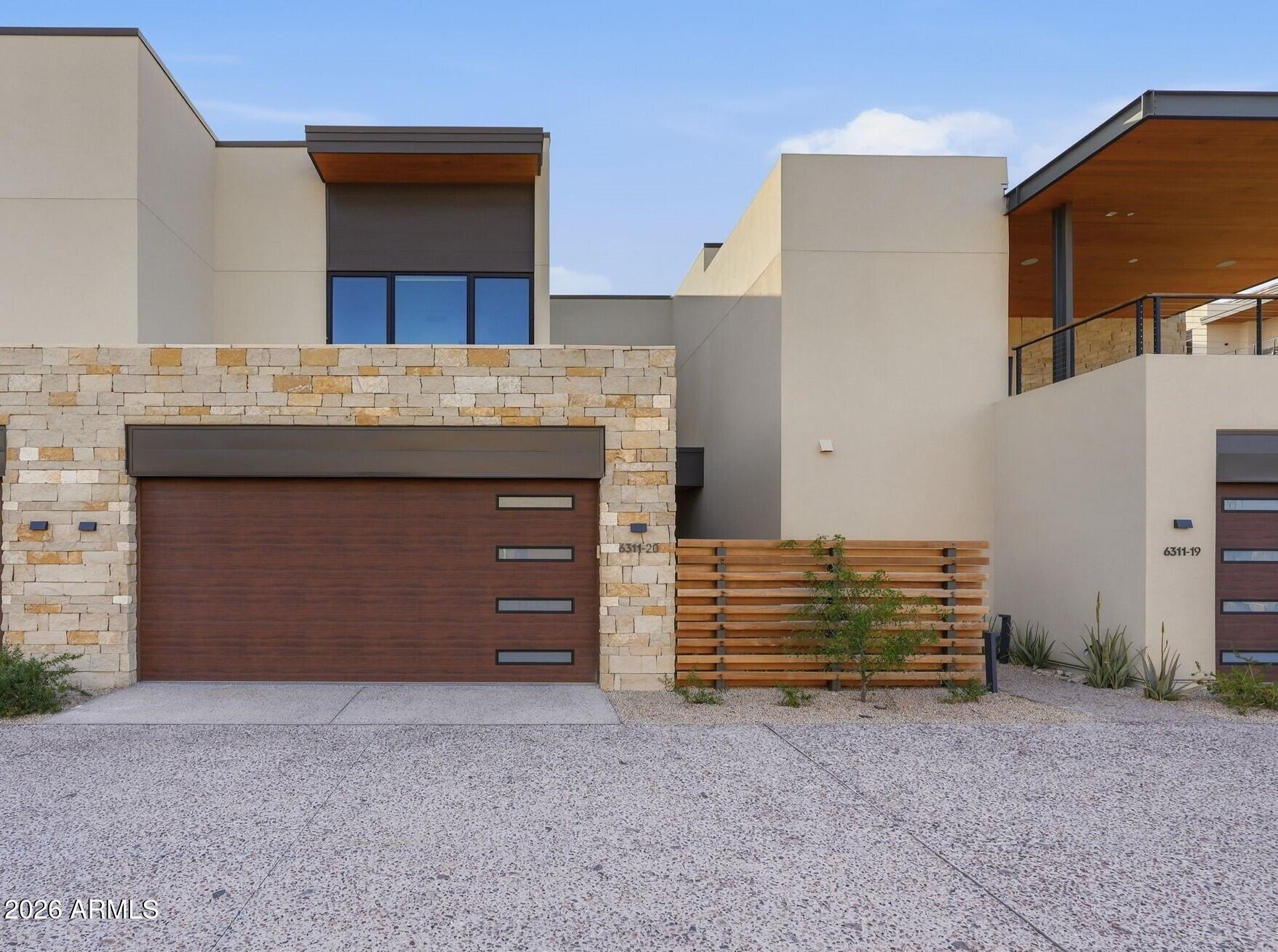 6311 E Phoenician Boulevard 20