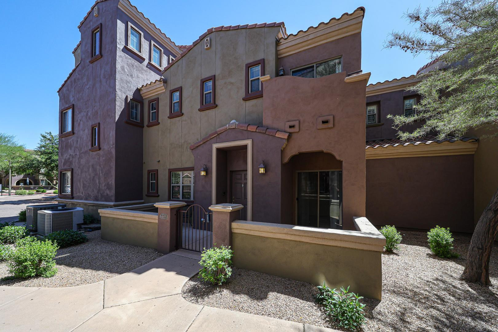 3935 E Rough Rider Road Unit 1129