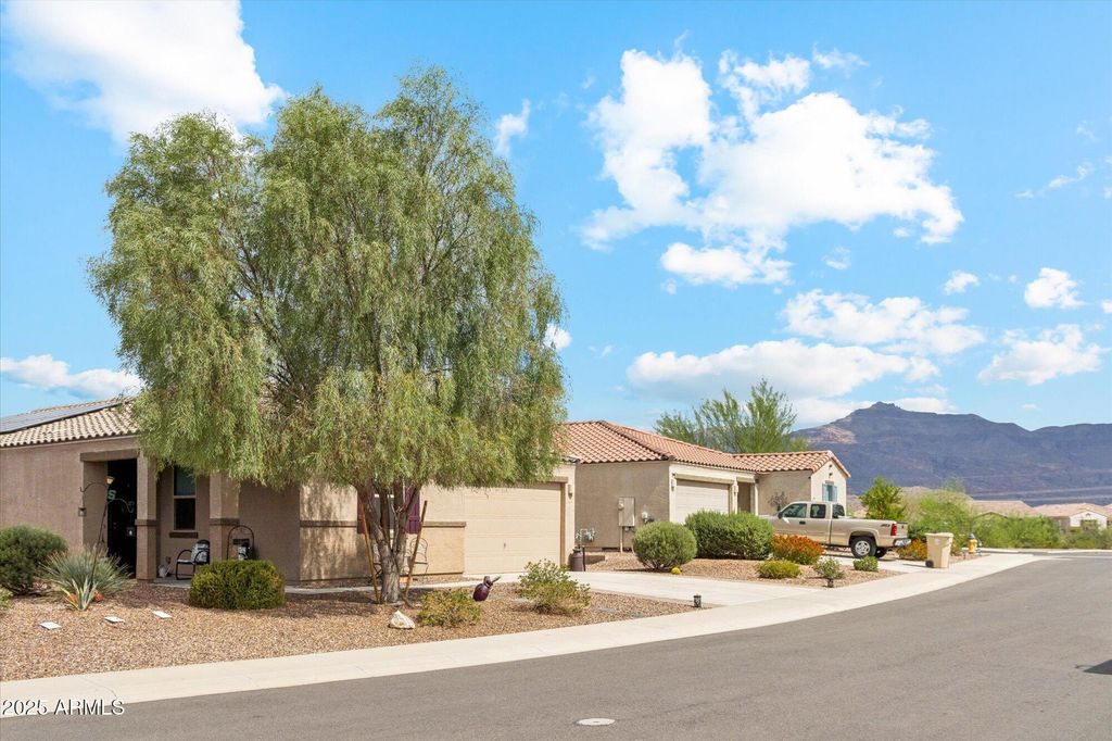 Photo of 7764 S Agassiz Peak Court, Gold Canyon, AZ 85118 (MLS # 6919579)