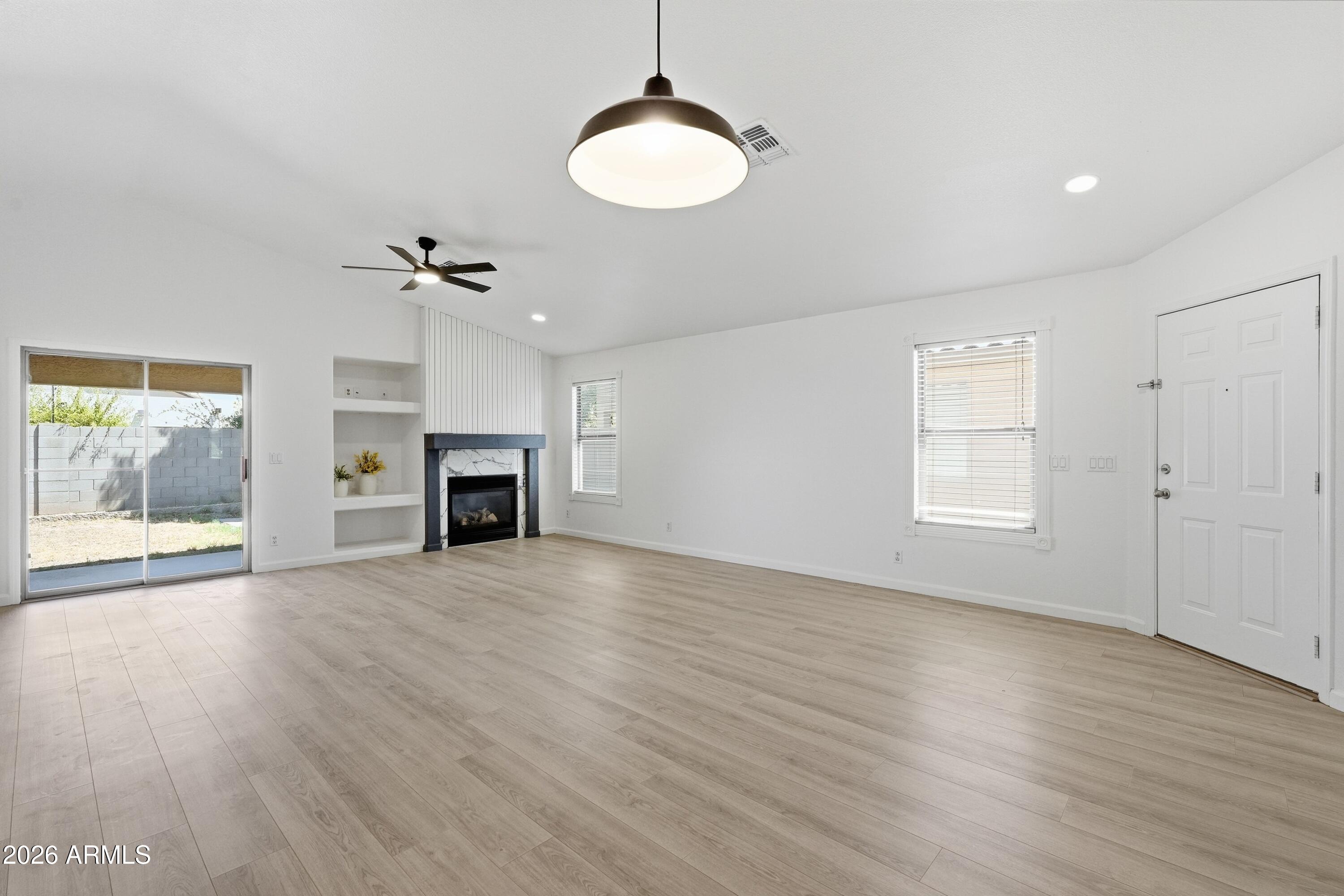9354 E Naranja Avenue