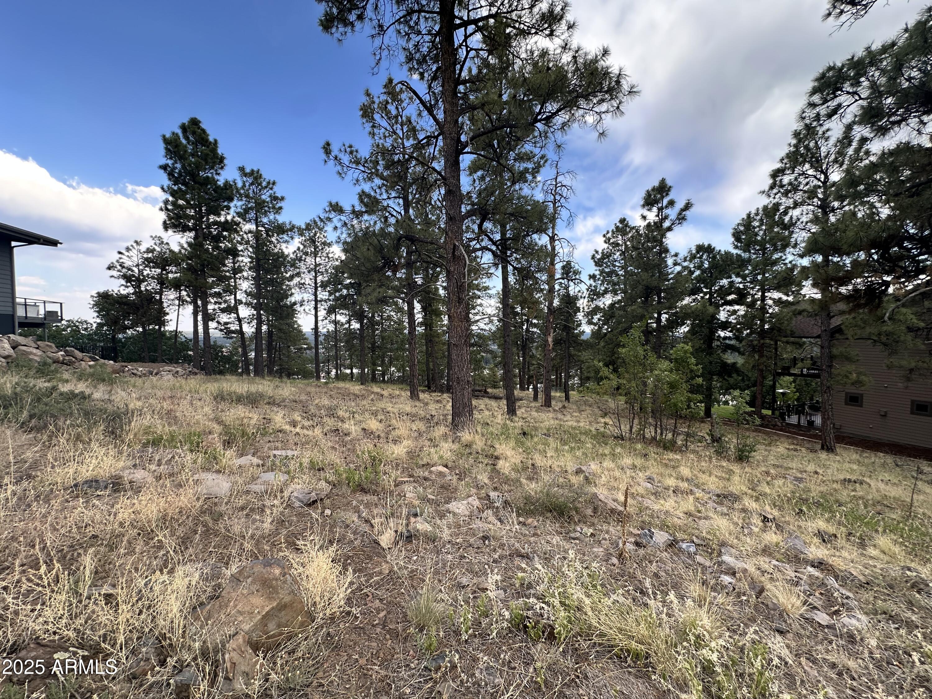 1548 W LOWER COCONINO Avenue 8