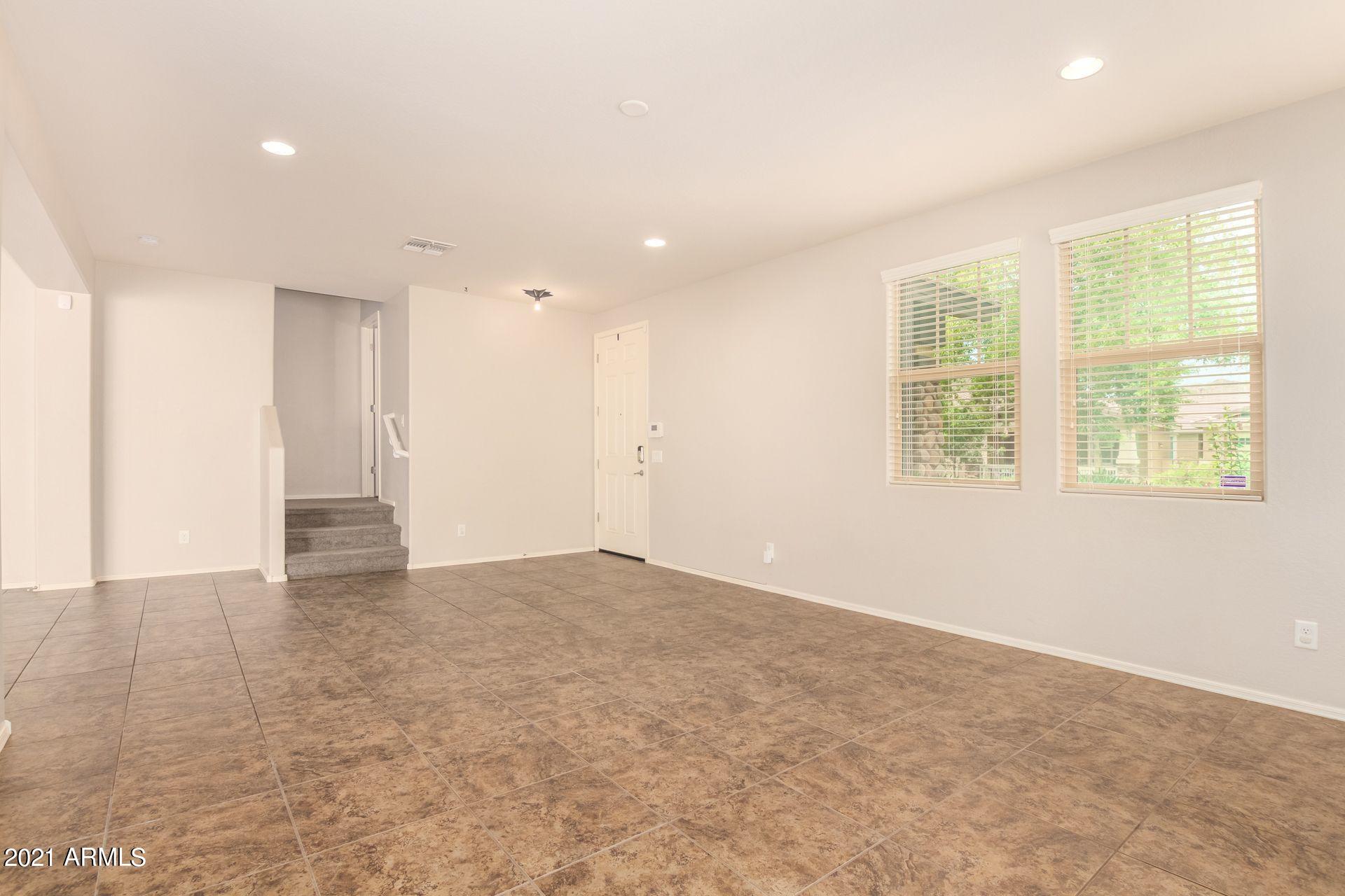 21051 W WYCLIFF Drive