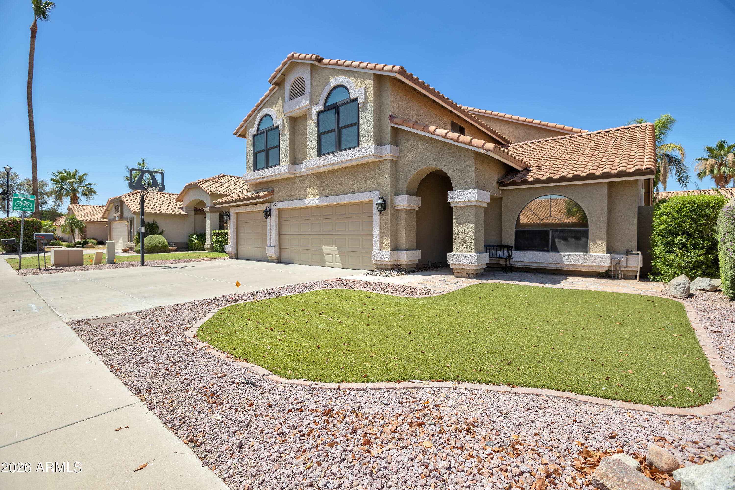 7230 W JULIE Drive