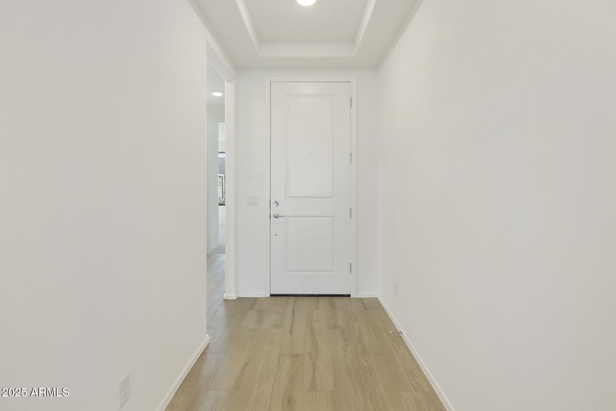 19214 W MISSOURI Avenue