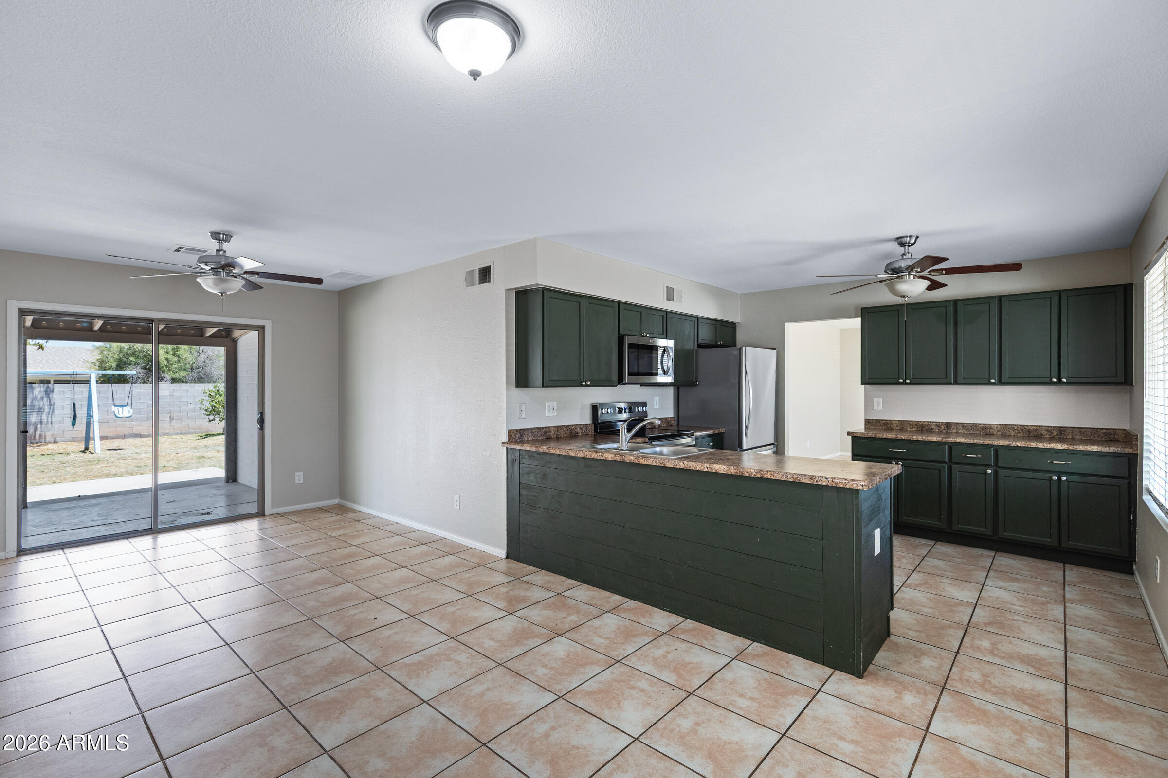 ARCADIA VILLAGE UNIT 1 - Residential