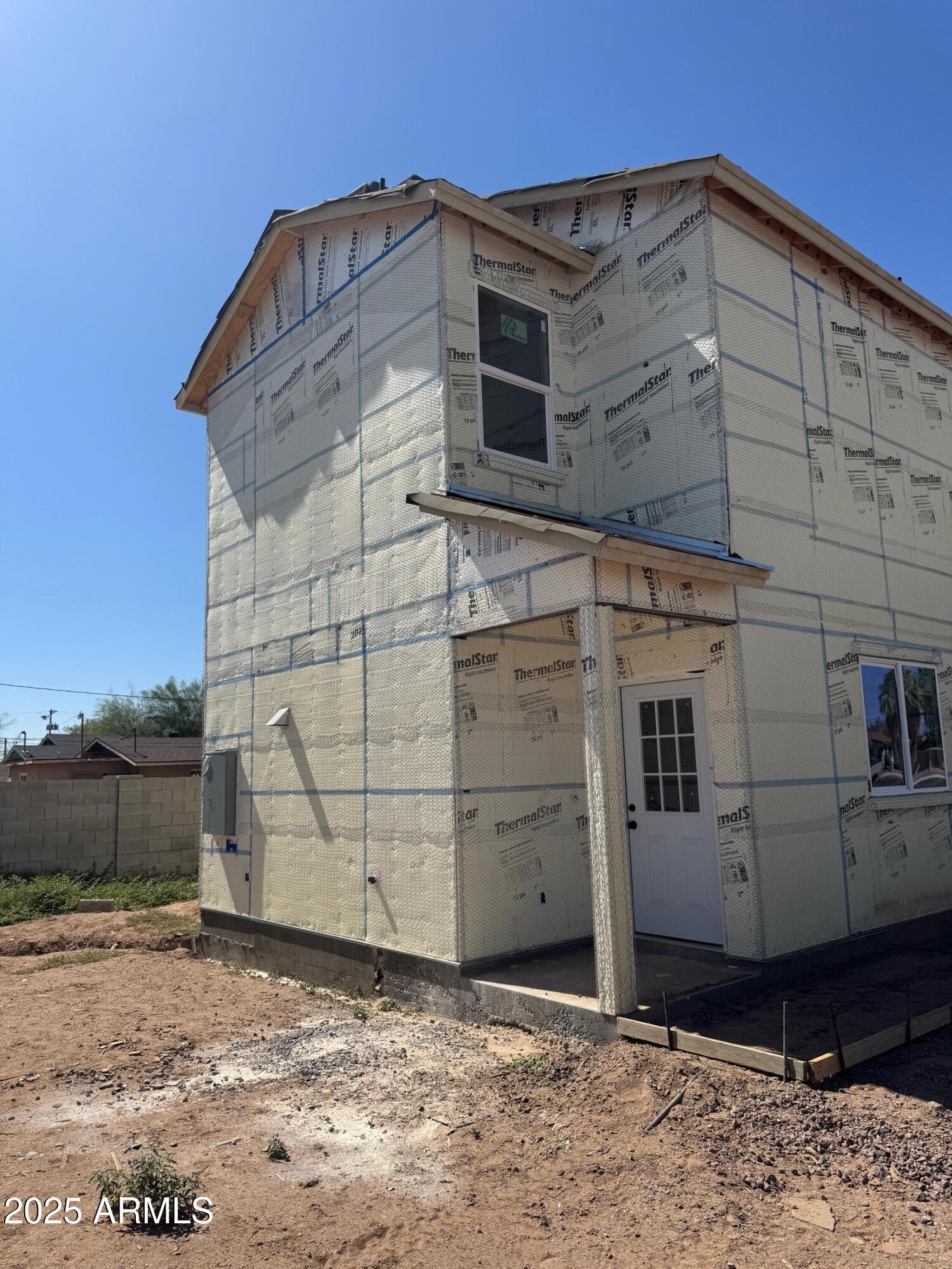956 N 4th Street