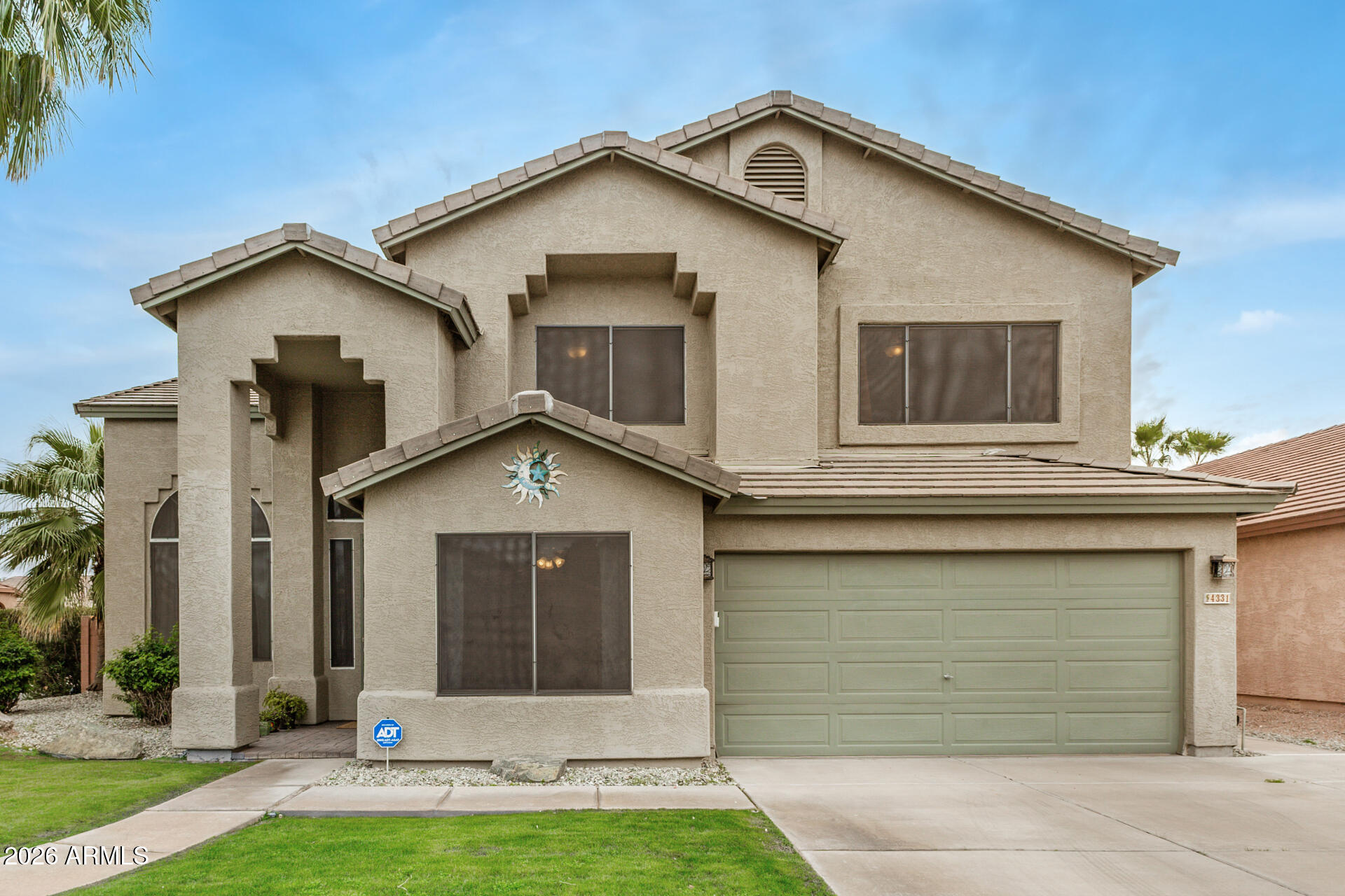 Properties 1 4331 E REDWOOD Lane