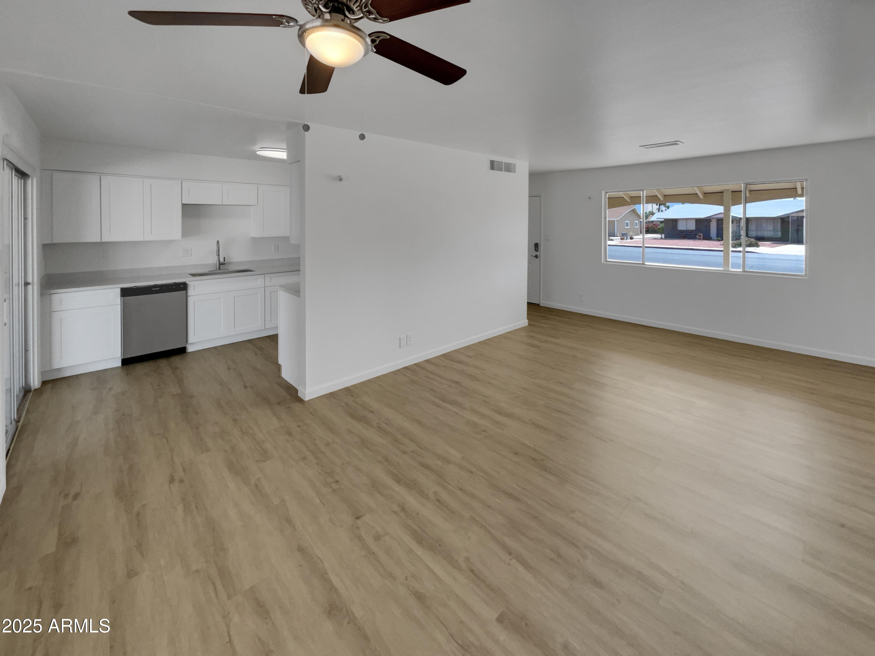 10414 W SUN CITY Boulevard