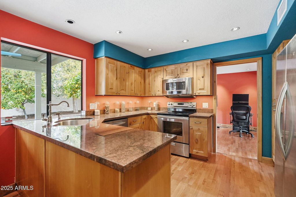 Photo of 1608 E Edgewater Drive, Tempe, AZ 85283 (MLS # 6961539)