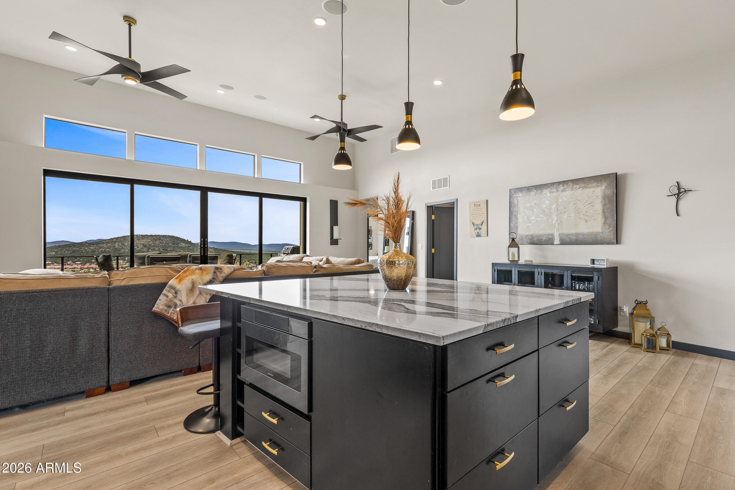 1720 E SAGEBRUSH Road