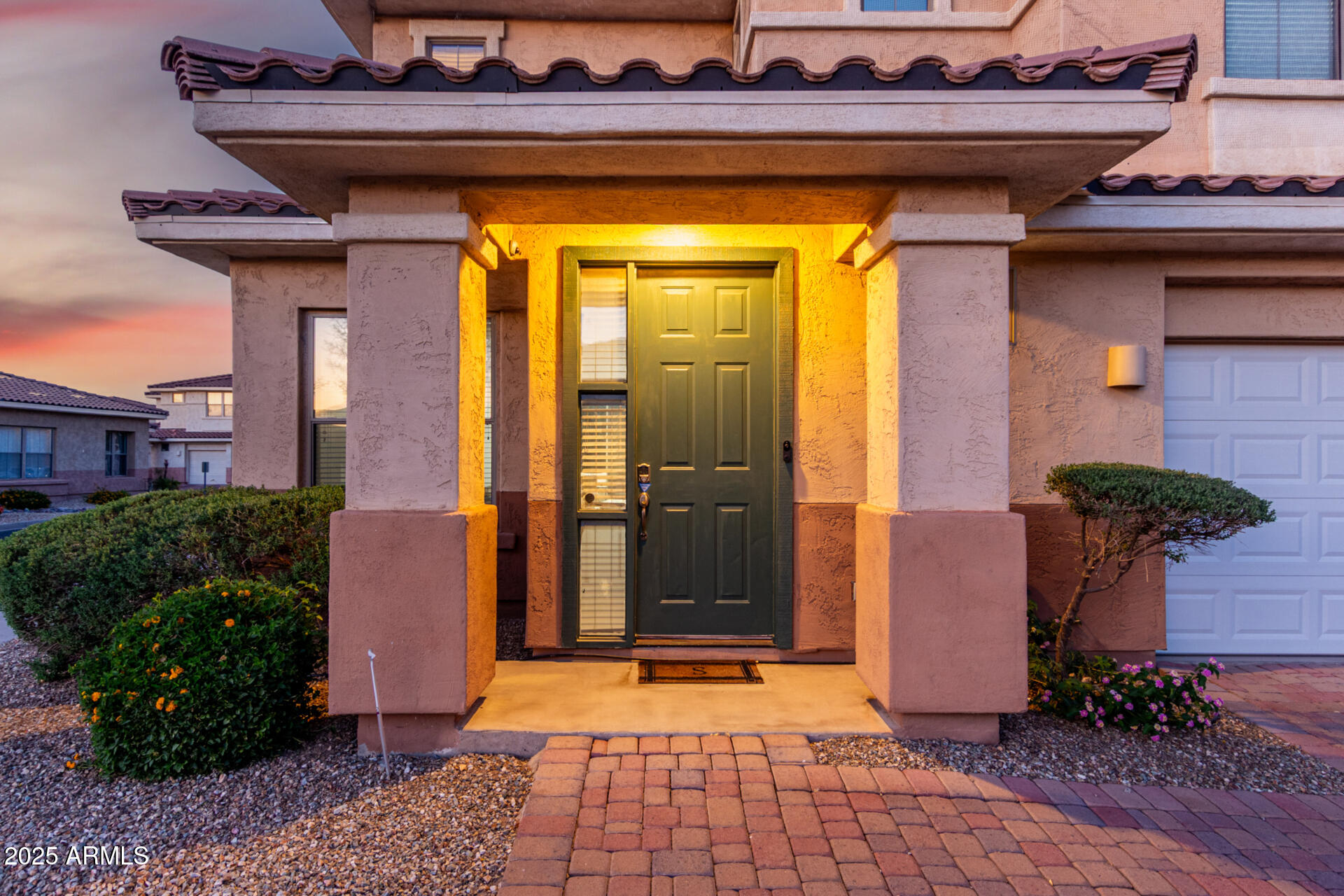 13533 W CYPRESS Street