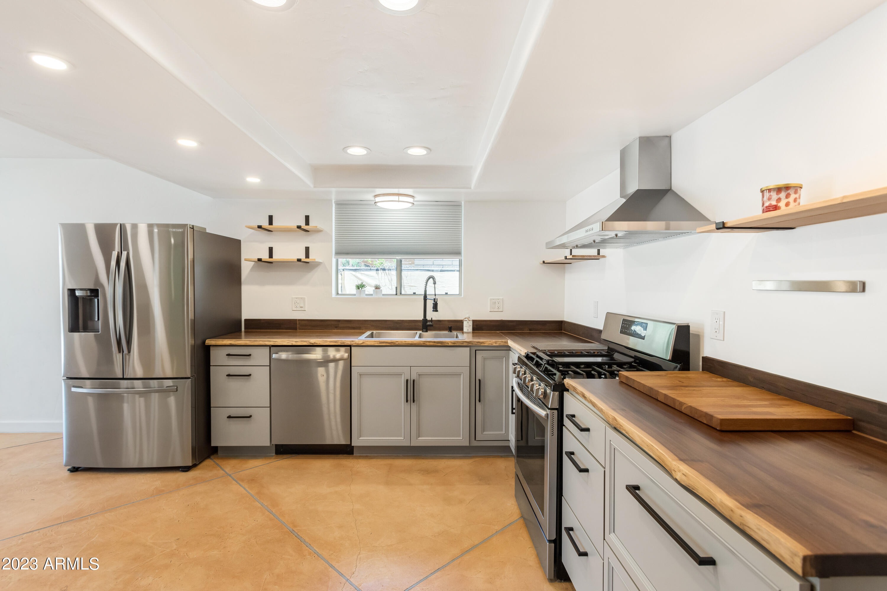 VISTA VILLAGE UNIT 5 - Residential