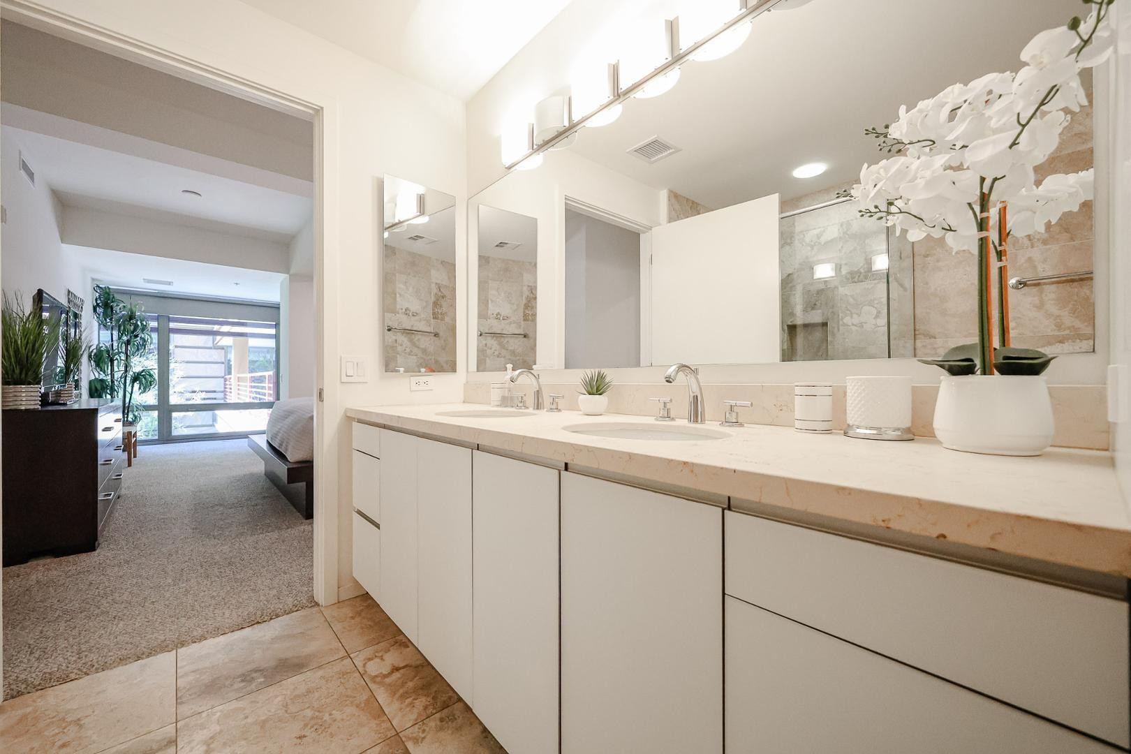 7121 E Rancho Vista Drive 3001