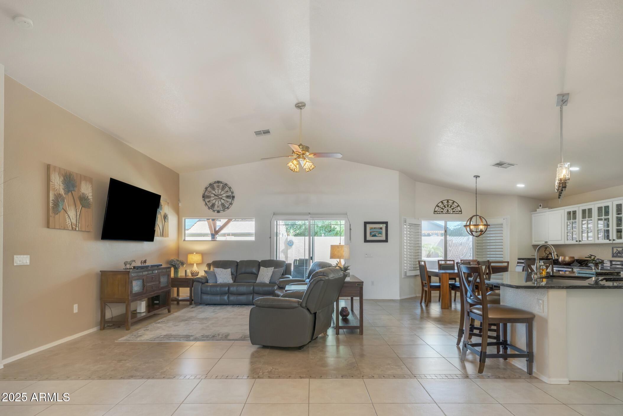 8420 W CHERRY HILLS Drive