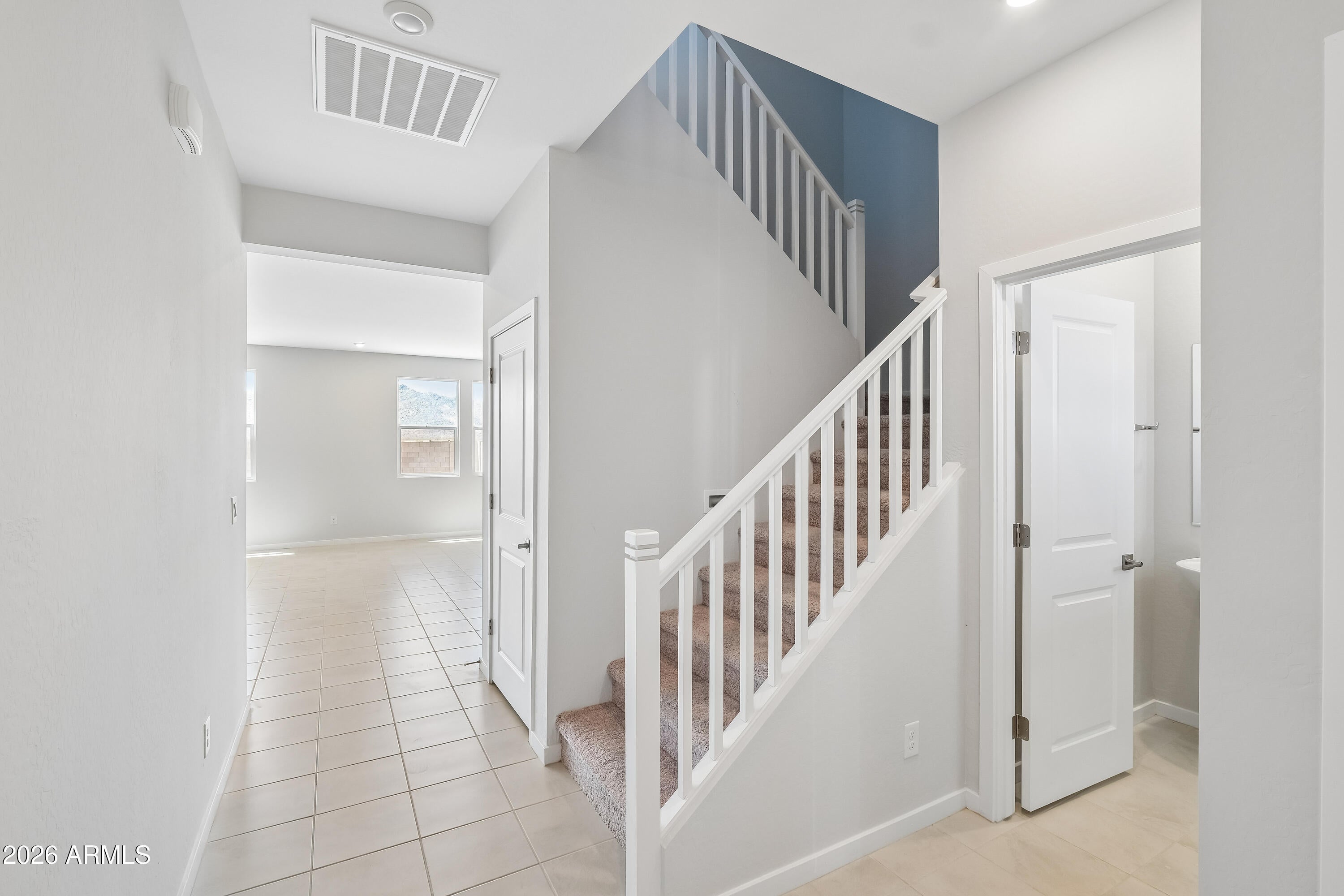 18280 W CALLE LEJOS --