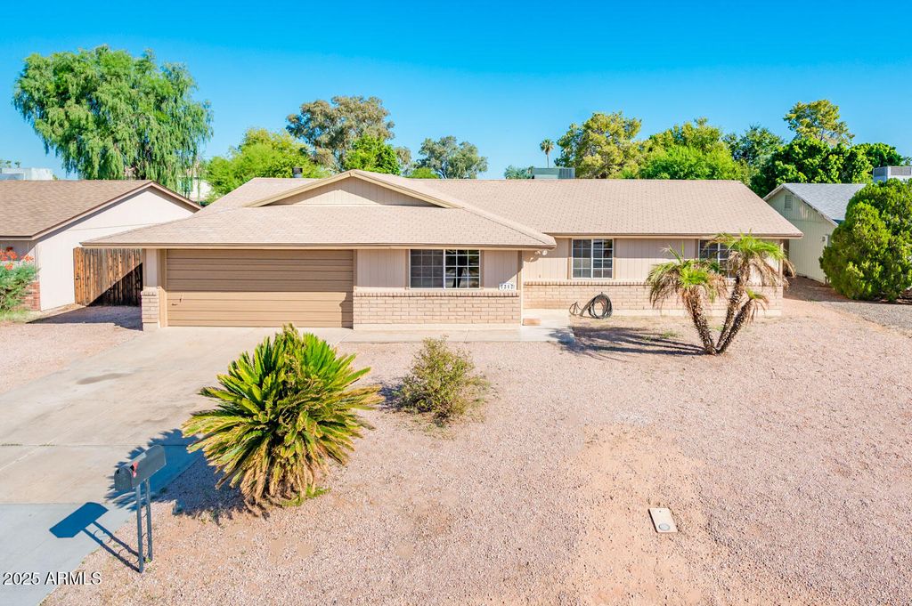 Photo of 1212 W Mesquite Street, Chandler, AZ 85224 (MLS # 6928743)